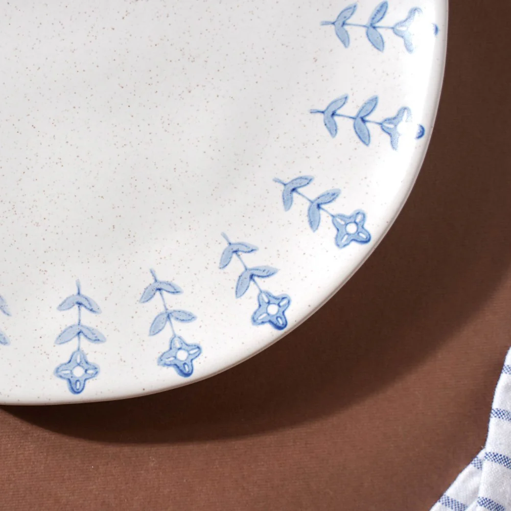 Flora Dinner Plate - Image 3