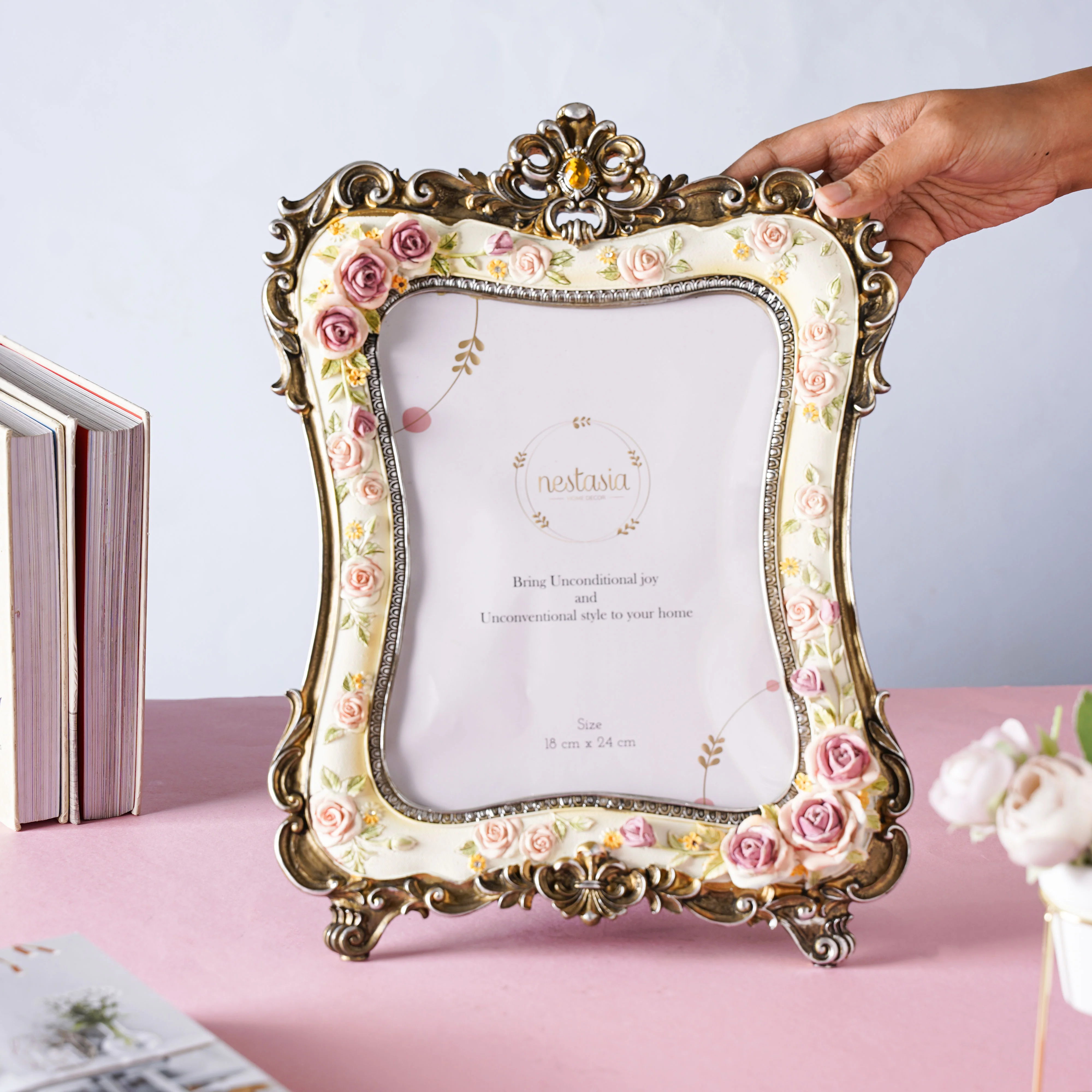 Floral Antique Photo Frame - Image 2