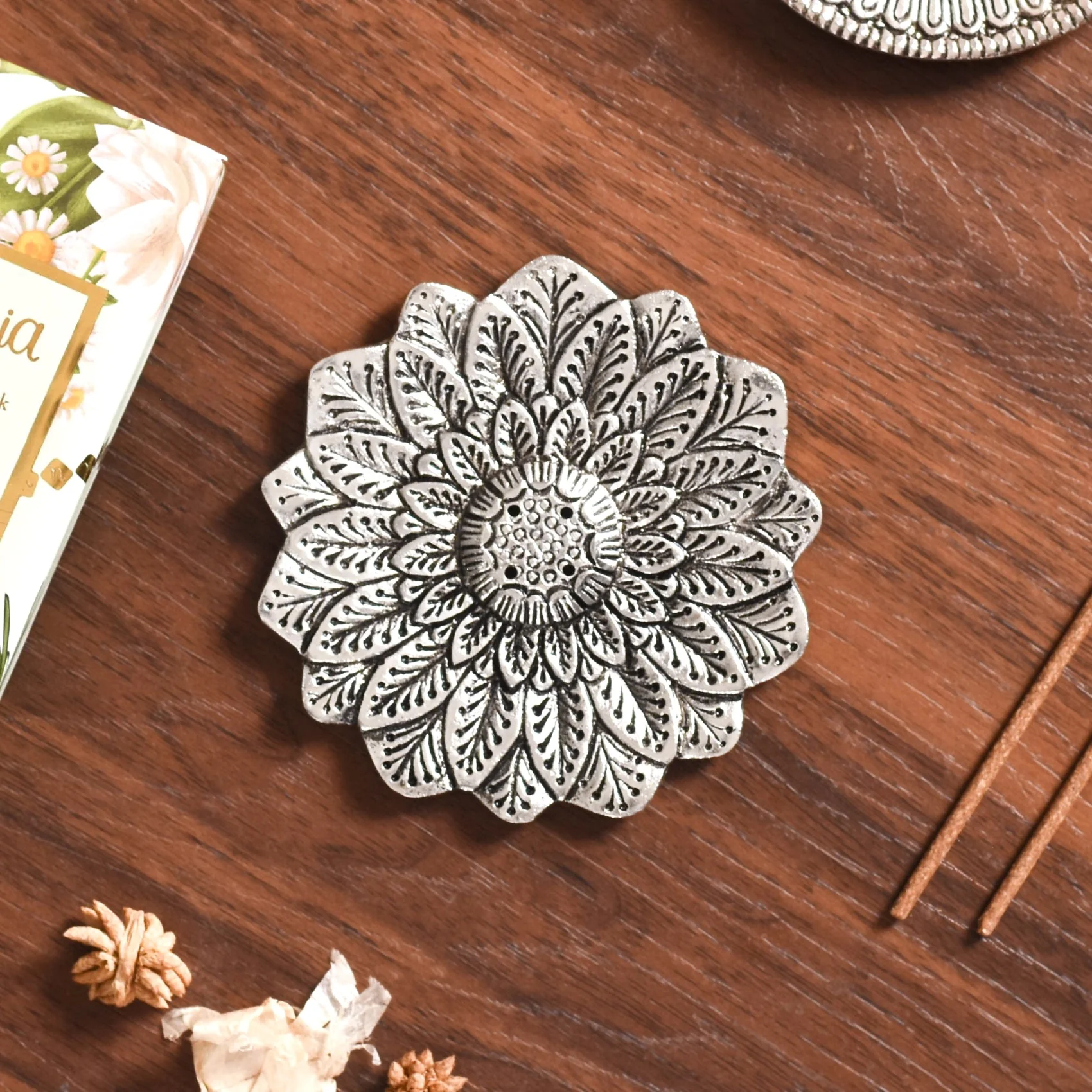 Floral Mandala Incense Holder With Jasmine Incense Sticks - Image 9
