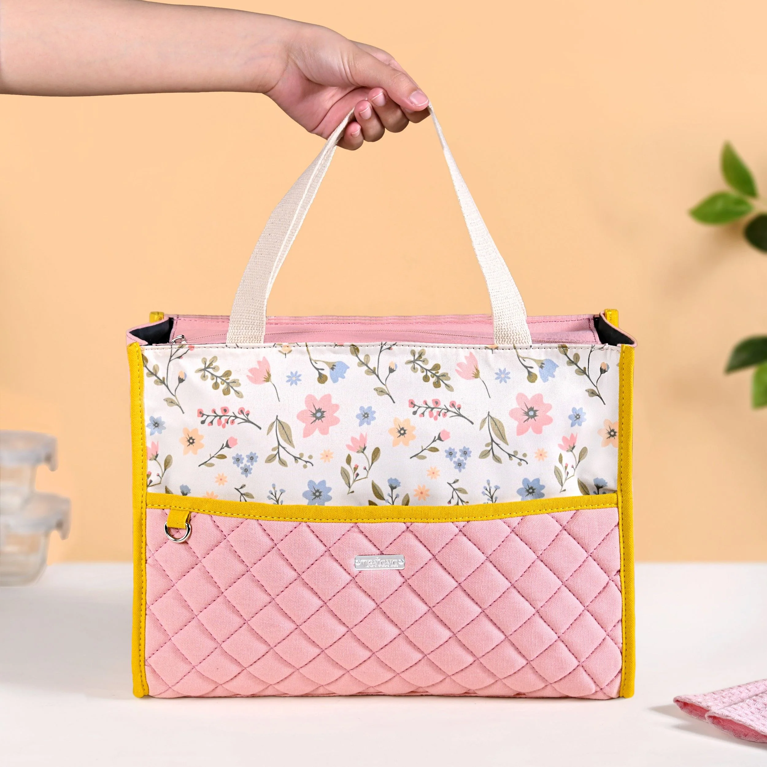 Floral Pink Quilted Multipurpose Lunch Bag - Image 2