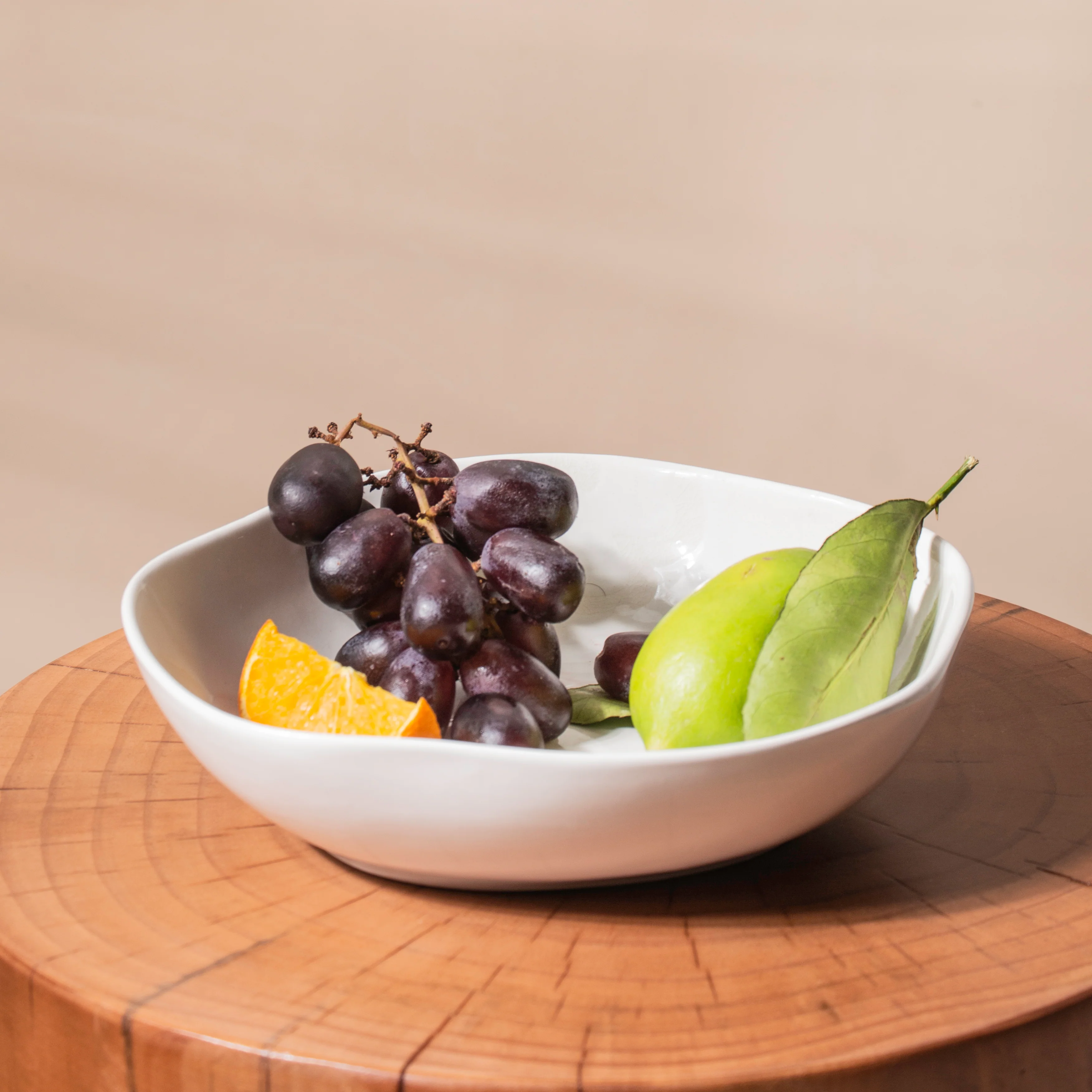 Floral White Serving Bowl 8 Inch 550 ml - Image 3