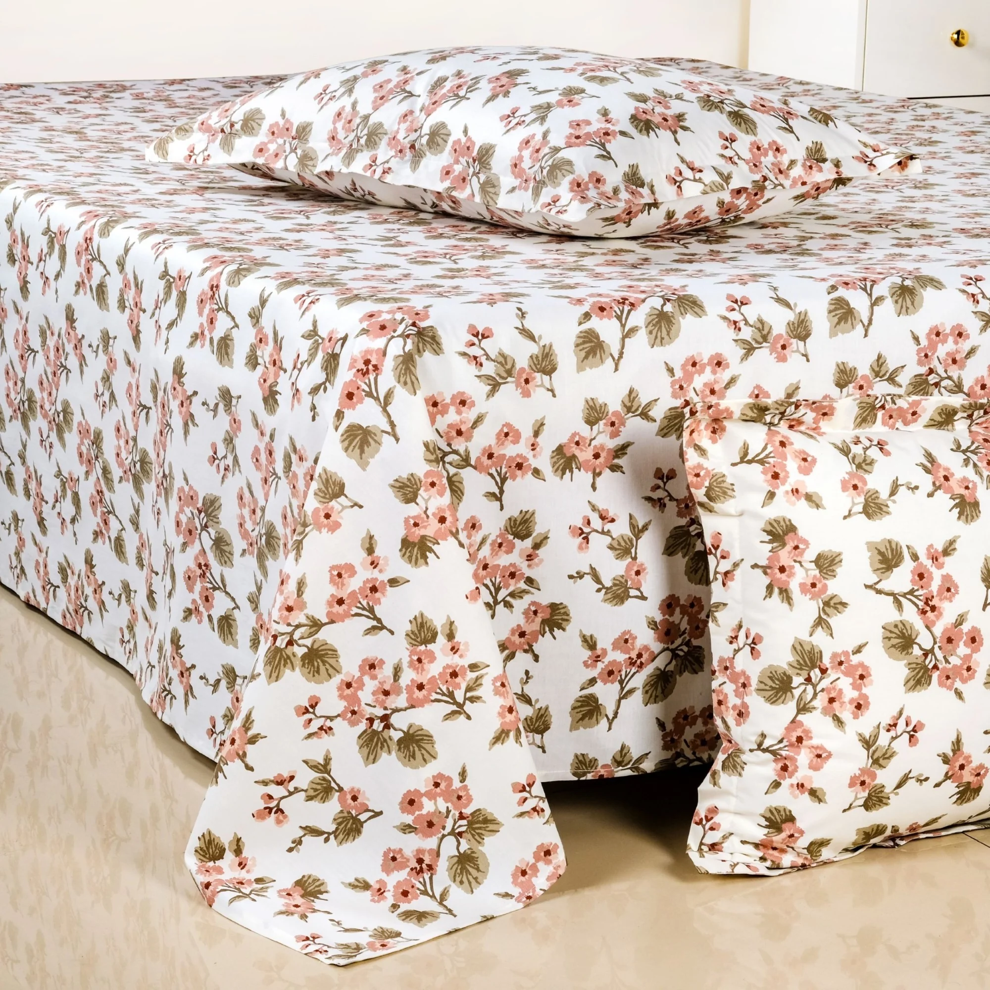 Florence Meadow Pure Cotton King Size Bedding Set 275x275cm - Image 2