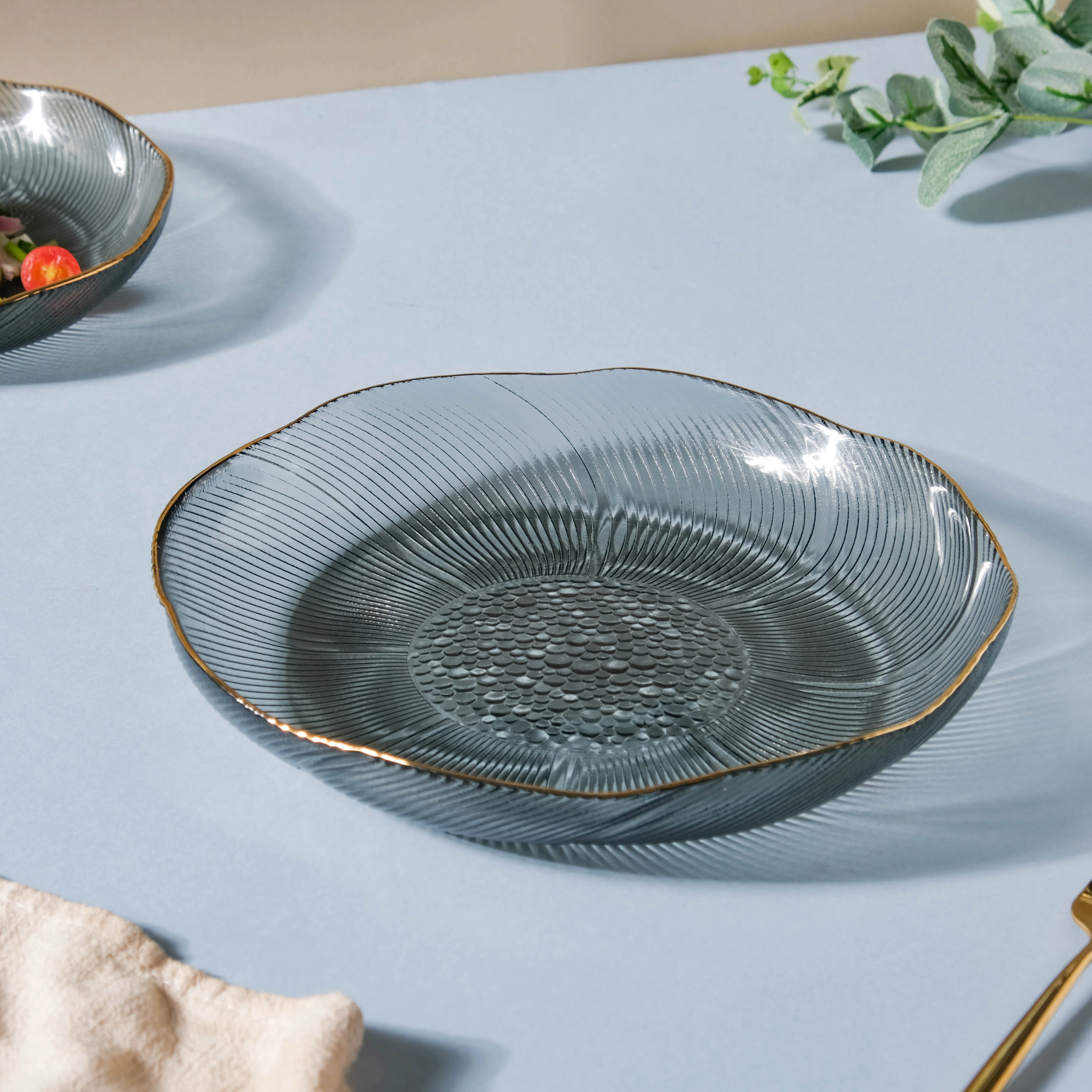 Flower Glass Pasta Plate Grey