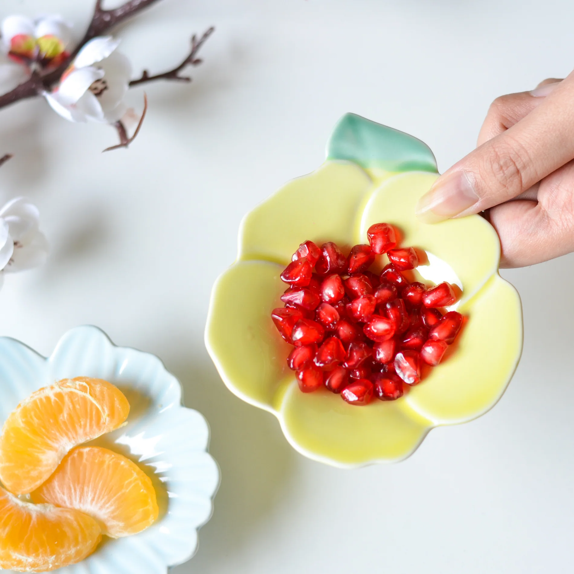 Mini Flower Shape Plate - Image 2