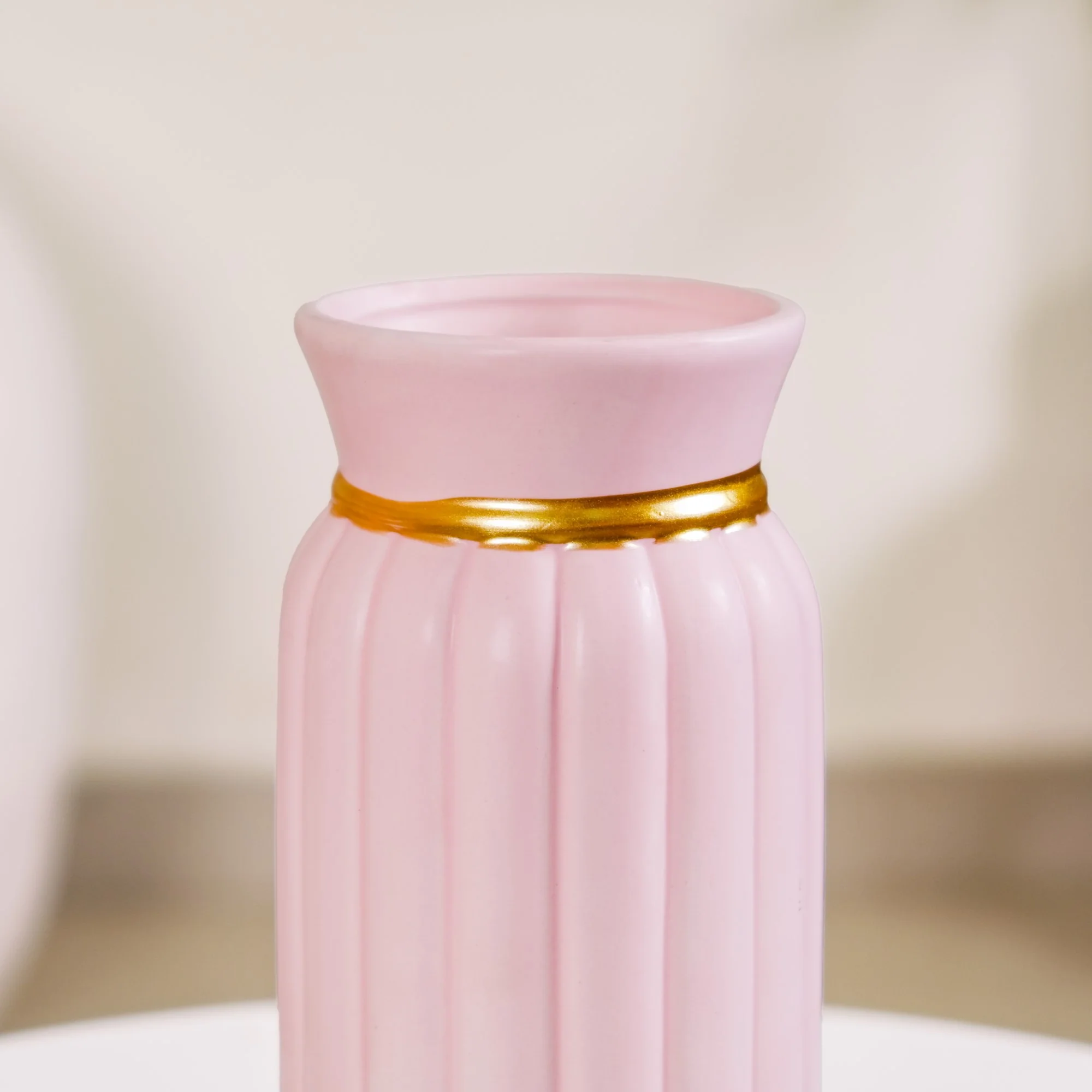 Flowerful Vintage Ceramic Vase Set of 2 Pink - Image 11