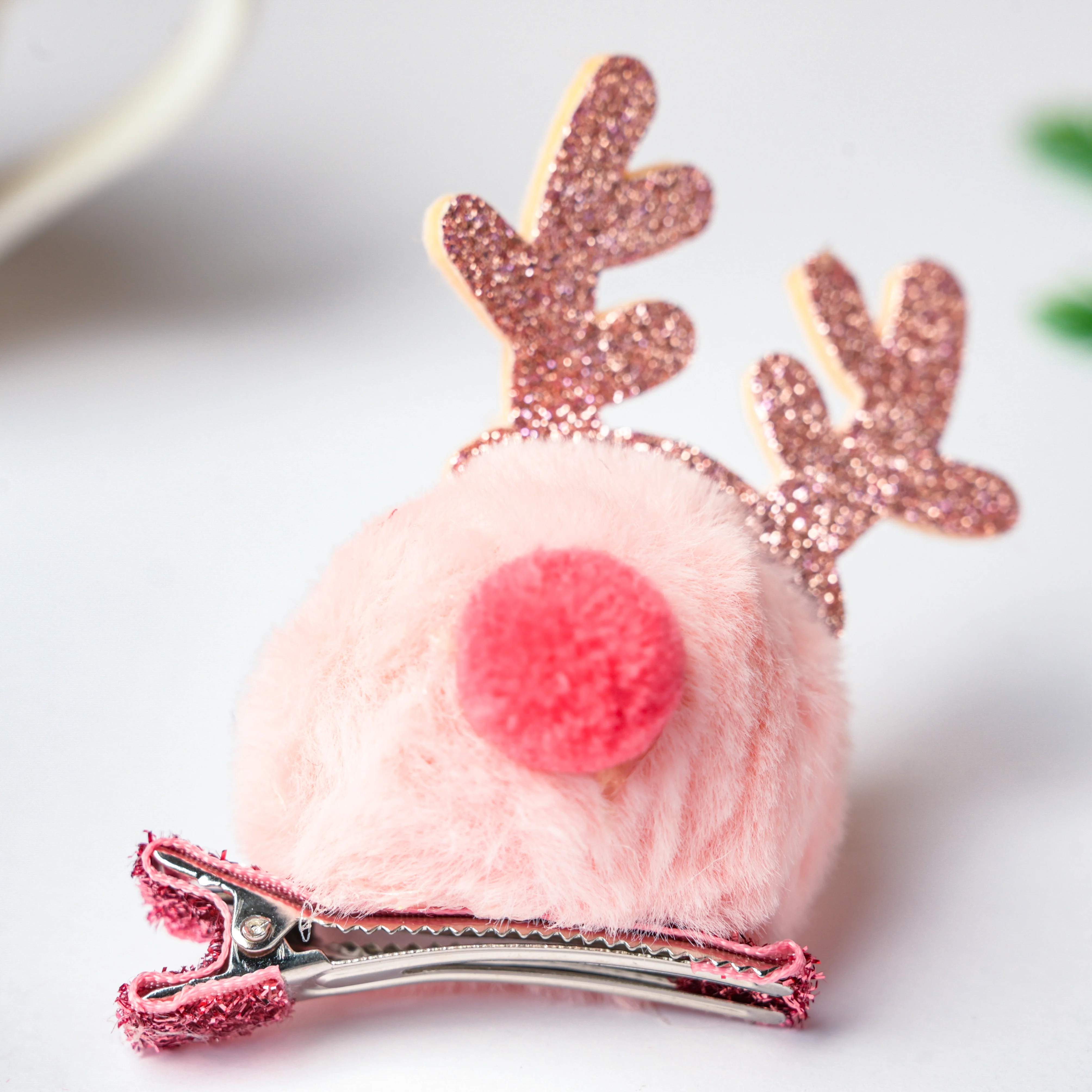Fluffy Reindeer Hairpin Baby Pink - Image 4
