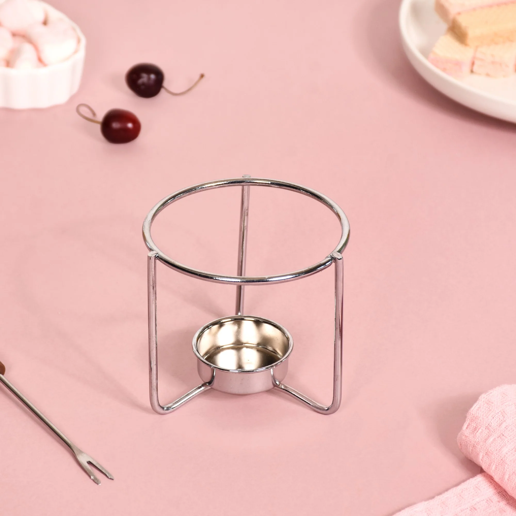 Fondue Pot with Stand - Image 4