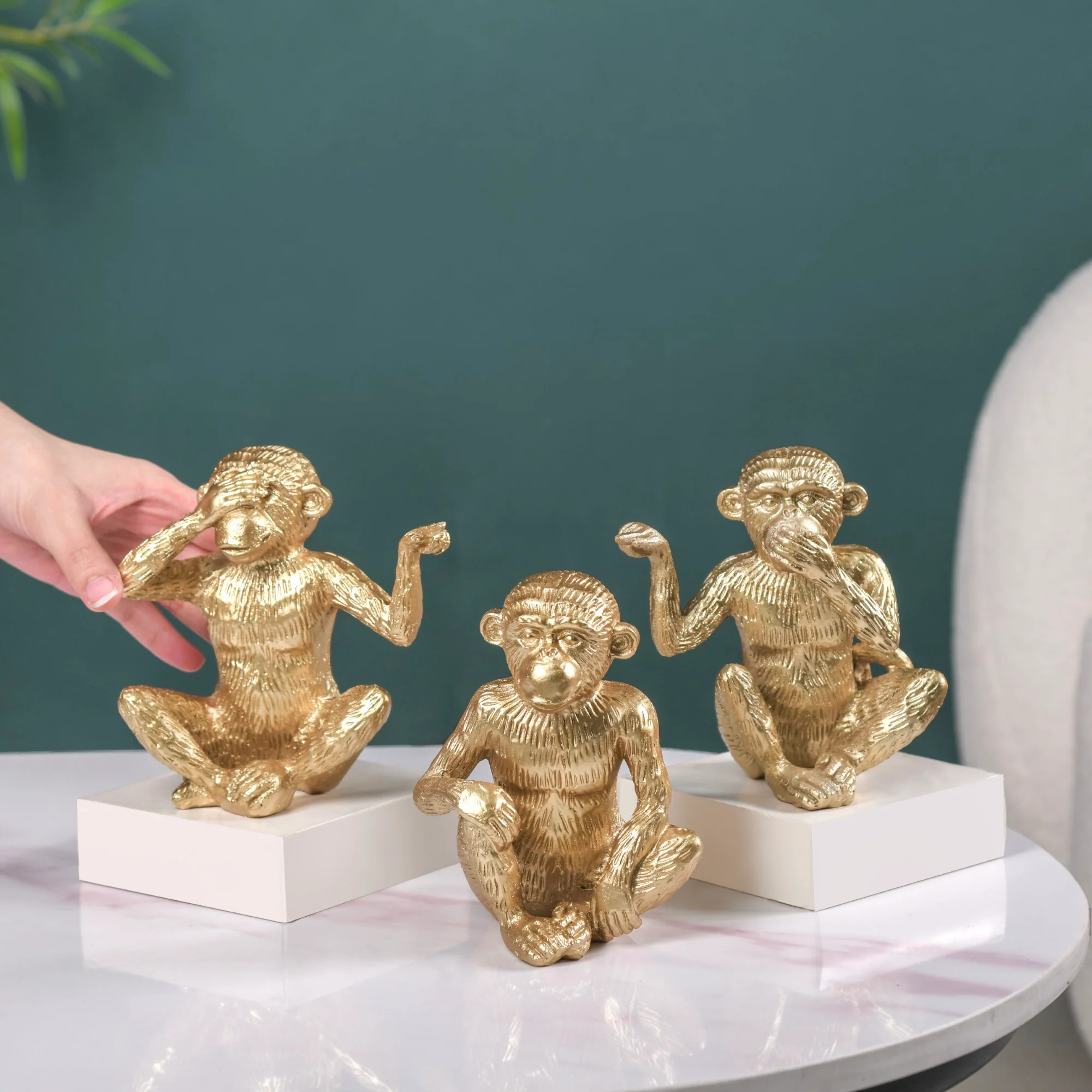 Gandhi Monkey Trio Resin Decor Showpiece Gold - Image 3
