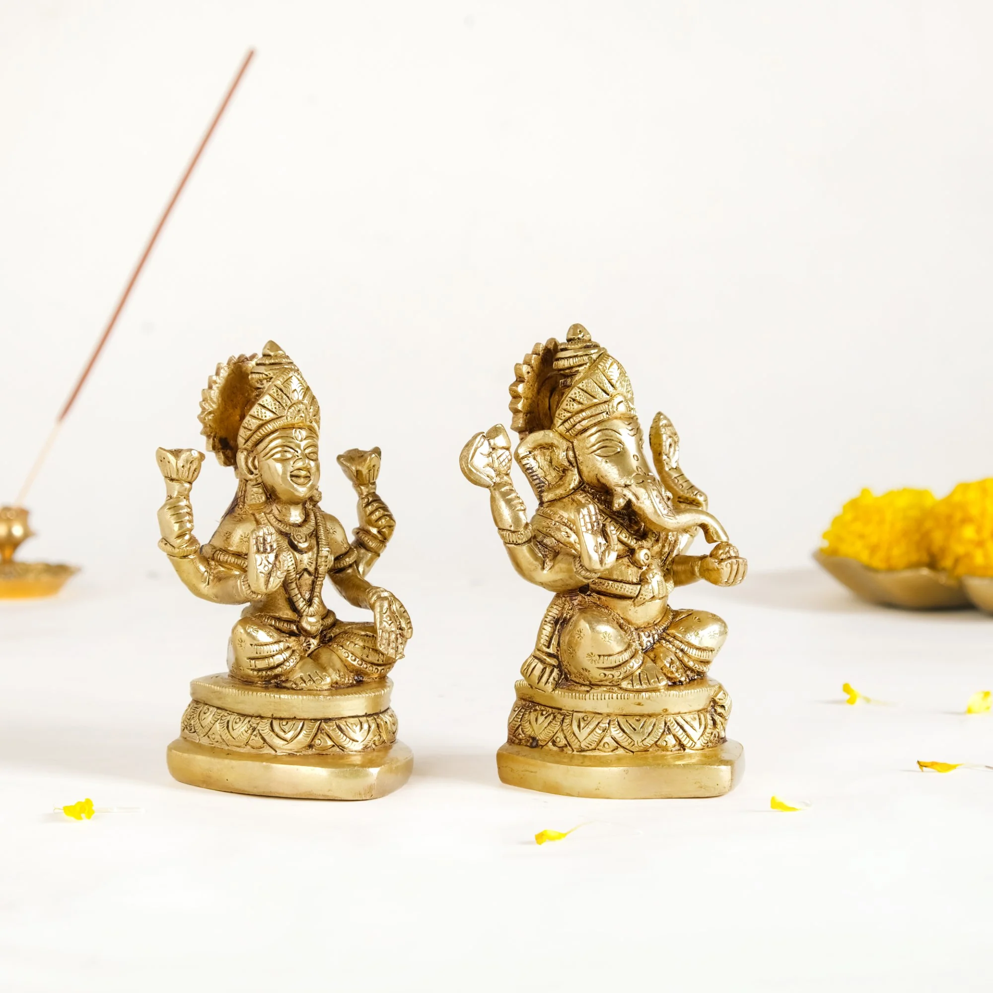 Ganesh Laxmi Pure Brass Statue Set Of 2 11cm - Image 8