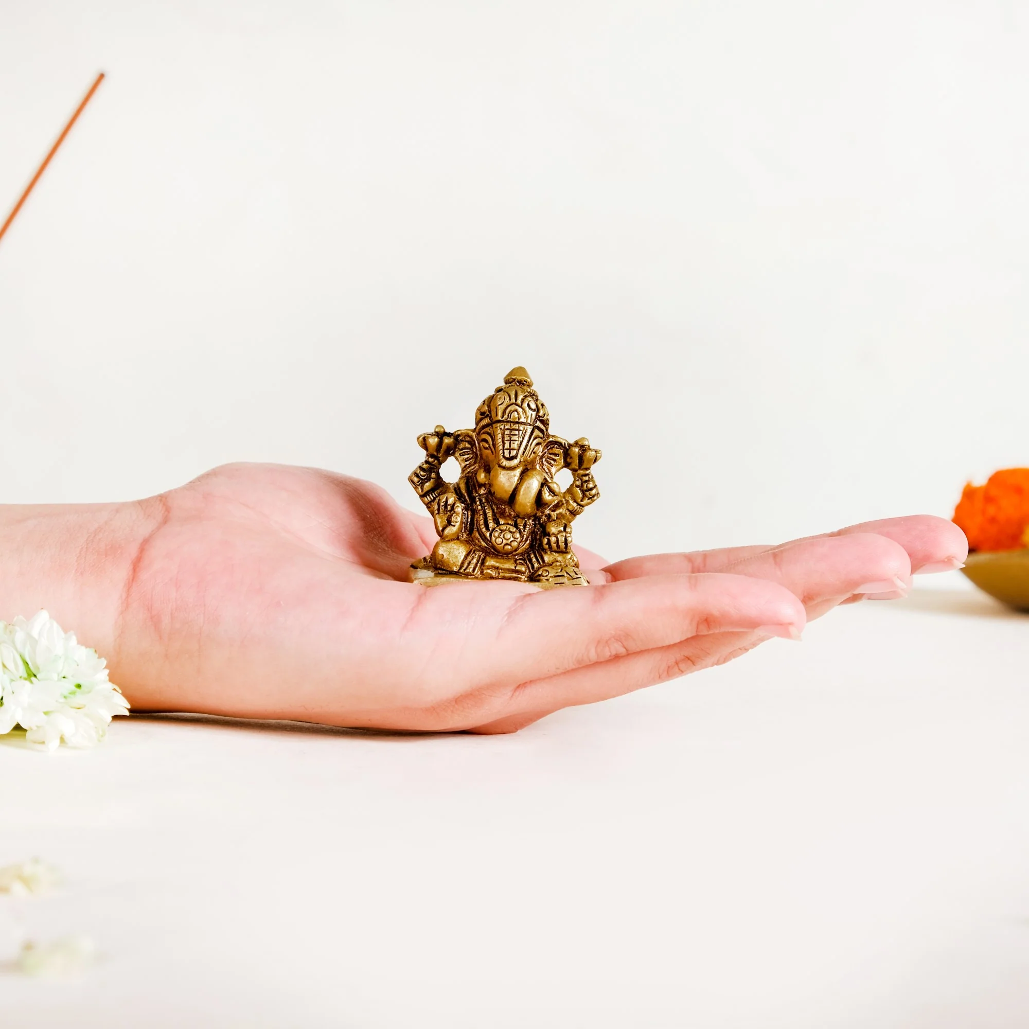 Ganpati Bappa Murti Showpiece 4cm - Image 3
