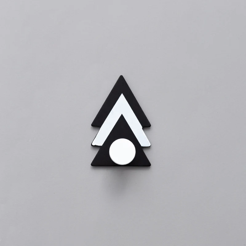 Geometric Black and White Hook - Image 12