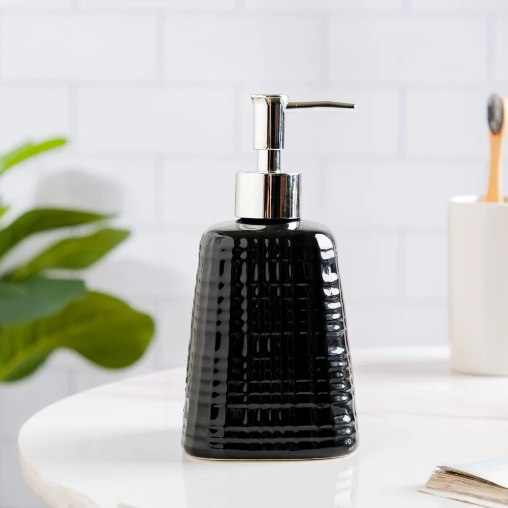 Geometric Ceramic Pump Dispenser Black 7 Inch - Image 9