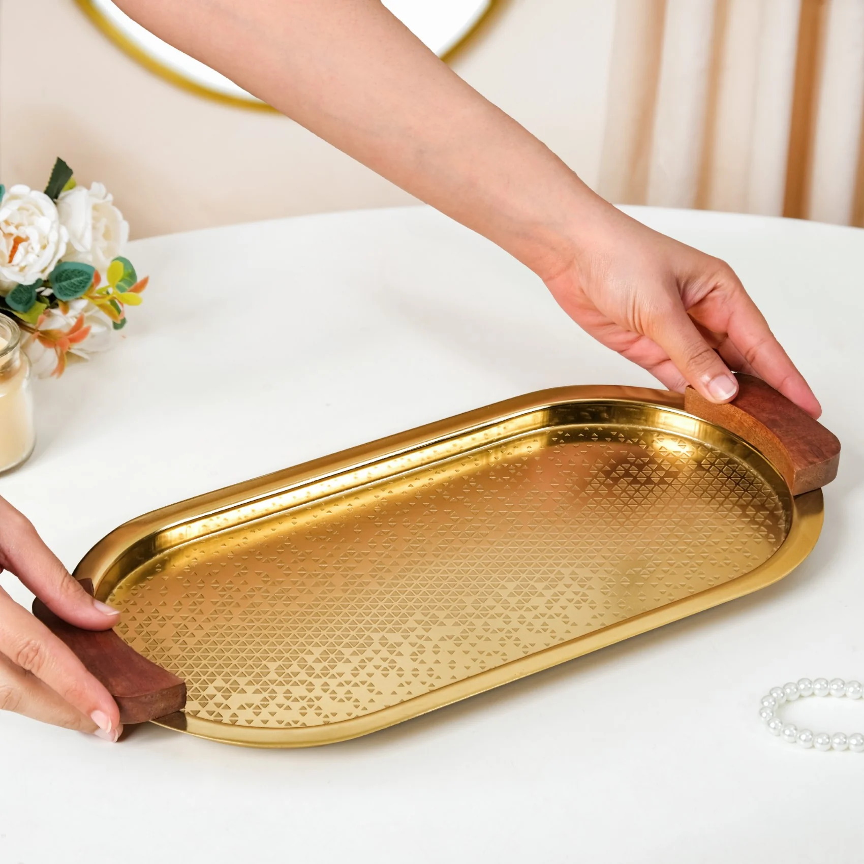 Geometric Embossed Oval Metal Tray With Wooden Handles - Image 3