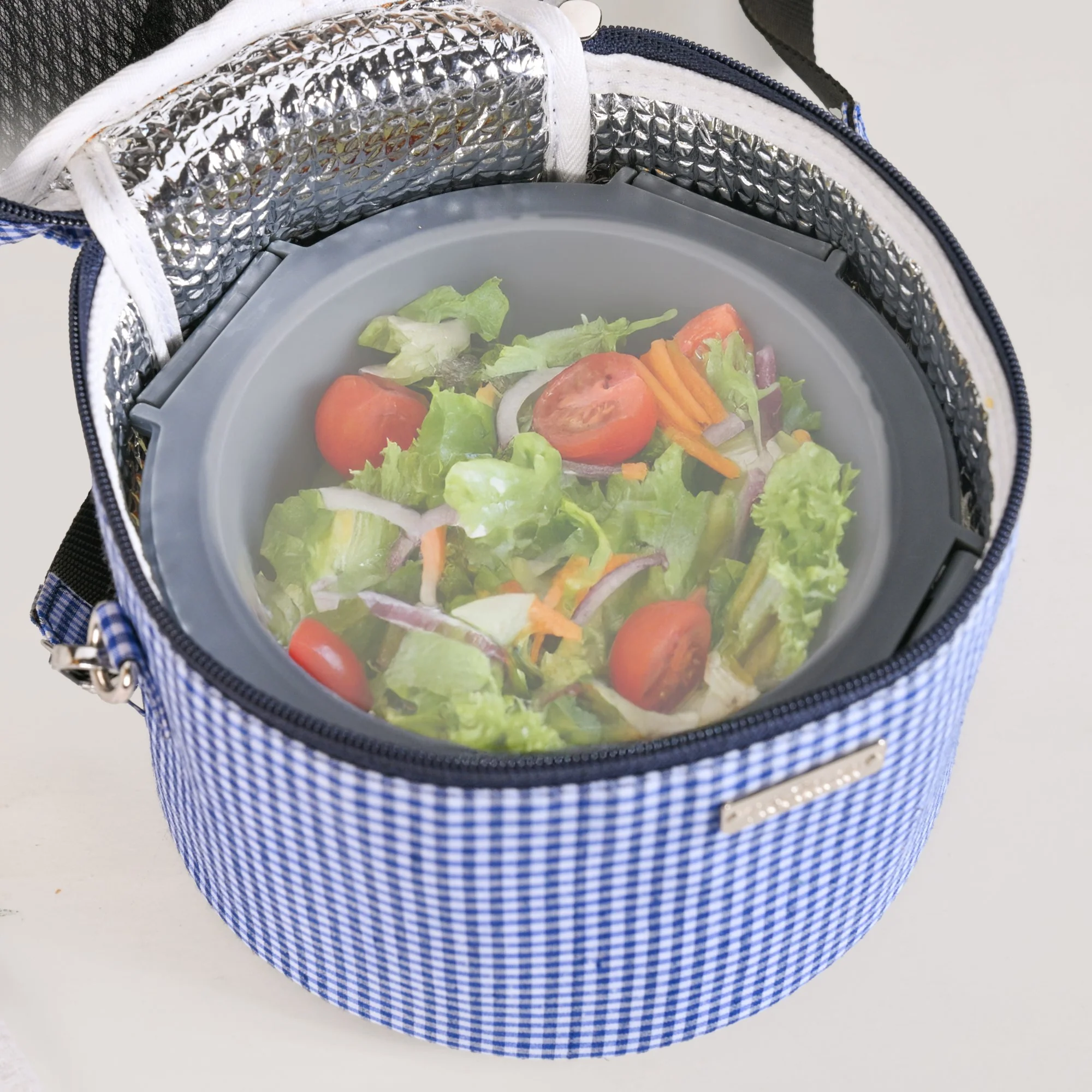Gingham Daily Insulated Lunch Bag - Image 9