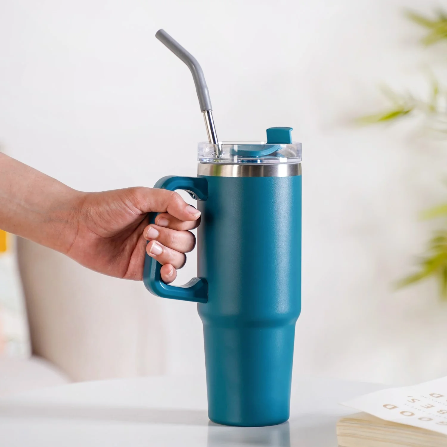 Glacio Double Wall Hot And Cold Sipper Bottle For Travel Teal Tide 850ml - Image 3