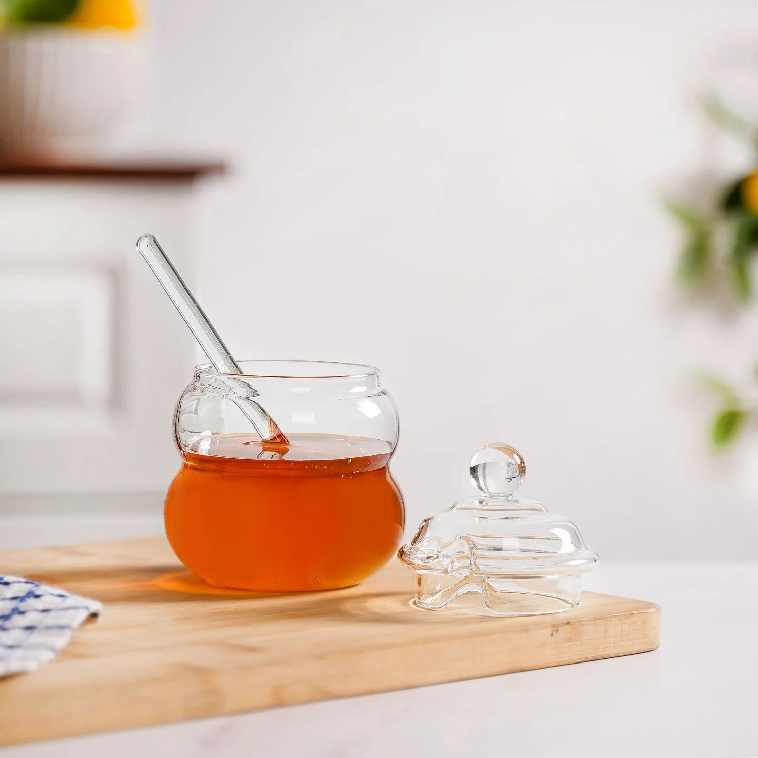 Glass Honey Jar with Dipper And Lid 300ml - Image 9