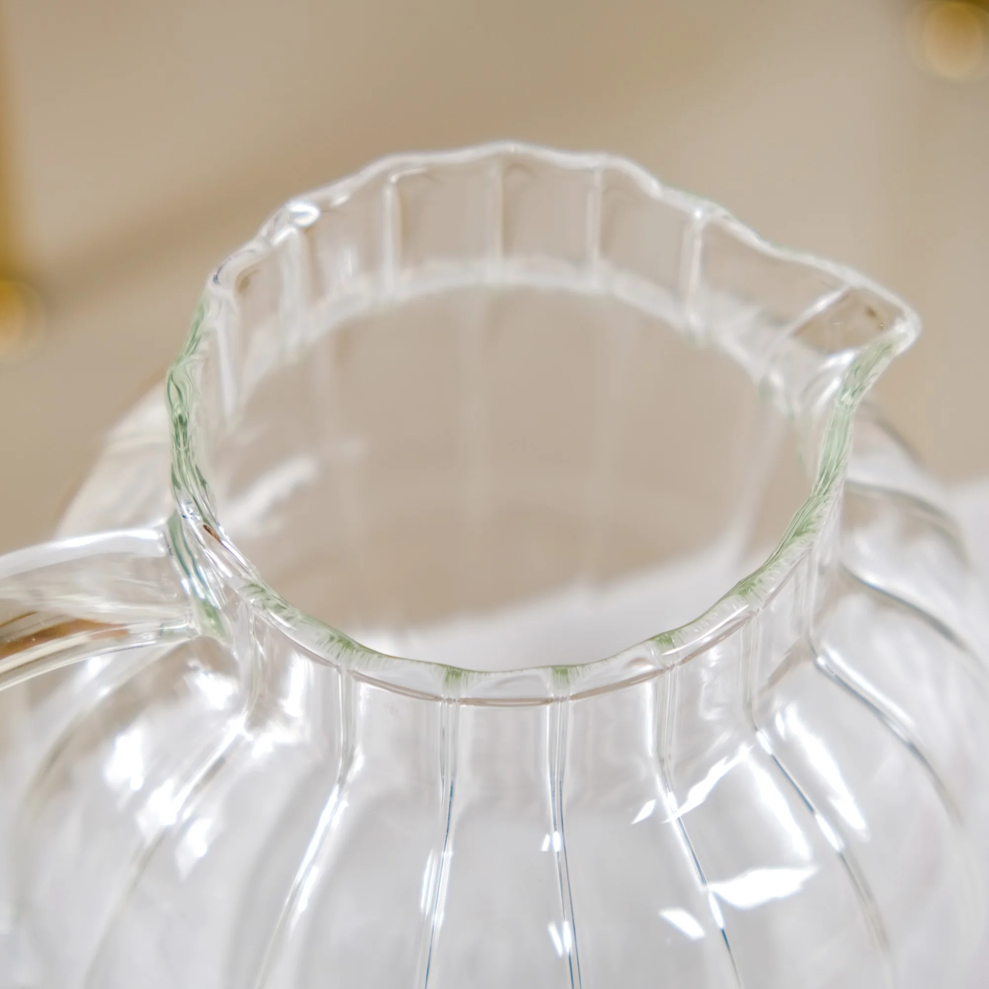 Borosilicate Glass Water Jug 1300ml - Image 6