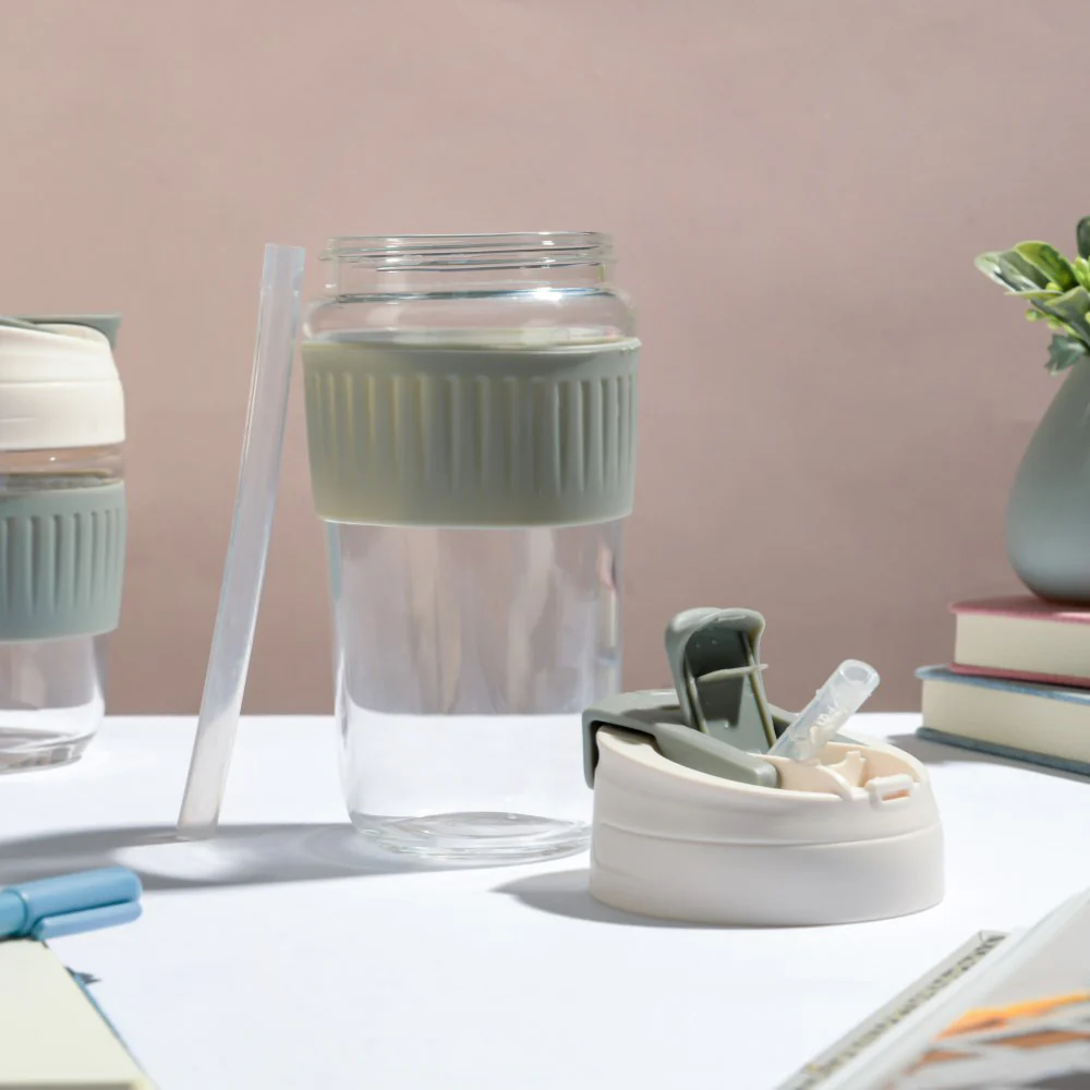 Glass Tumbler With Dual Flip Lid Grey 450ml - Image 4