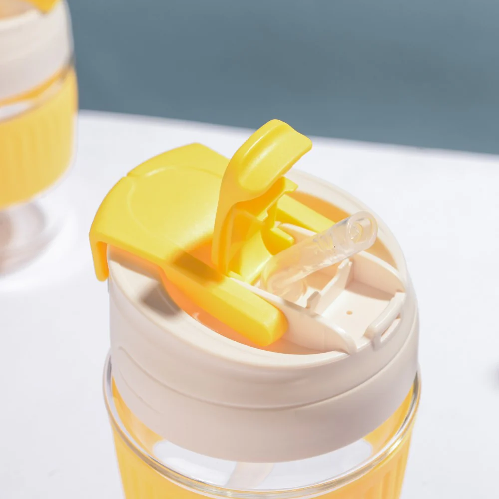 Glass Tumbler With Dual Flip Lid Yellow 450ml - Image 7