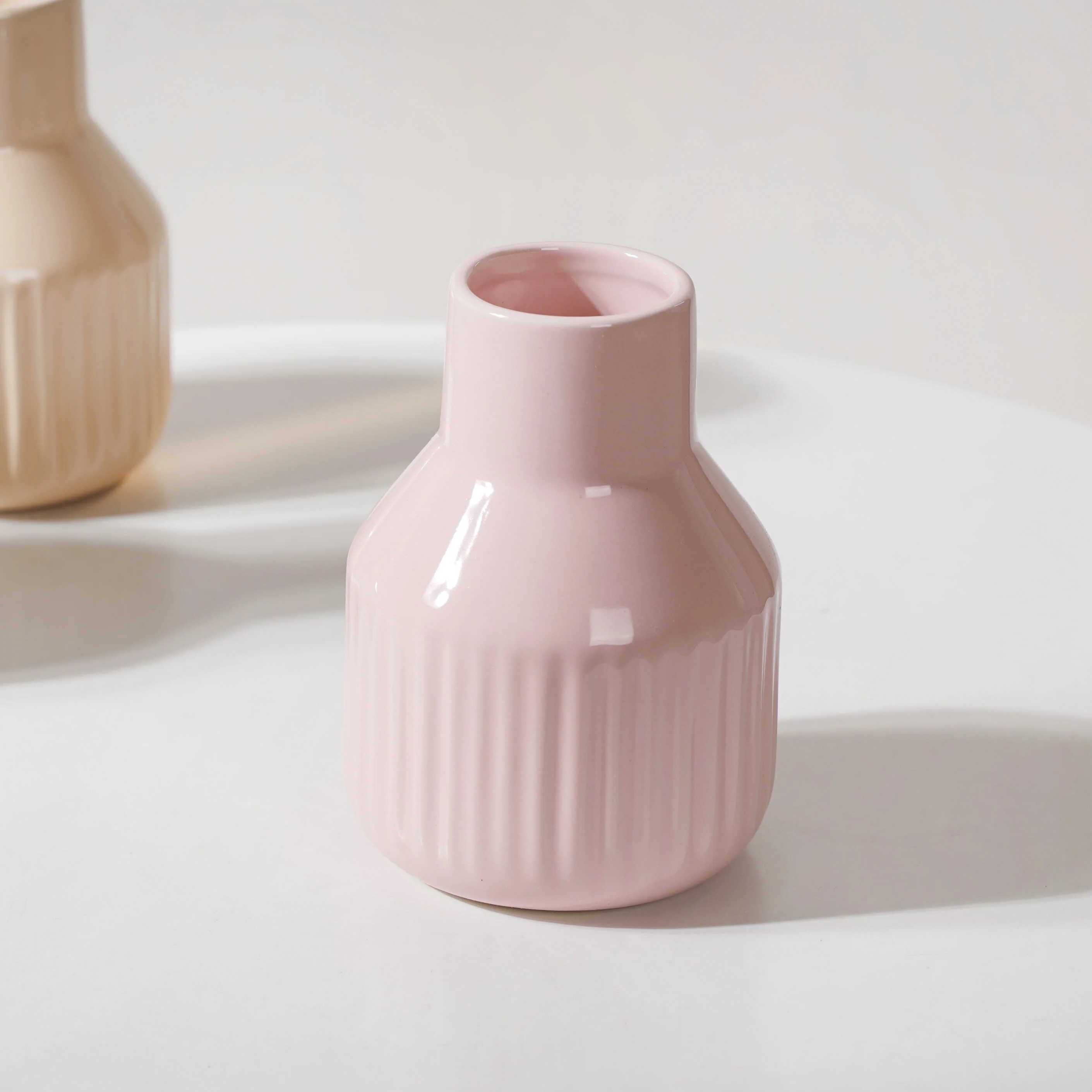 Glossy Decorative Flower Pot - Image 10