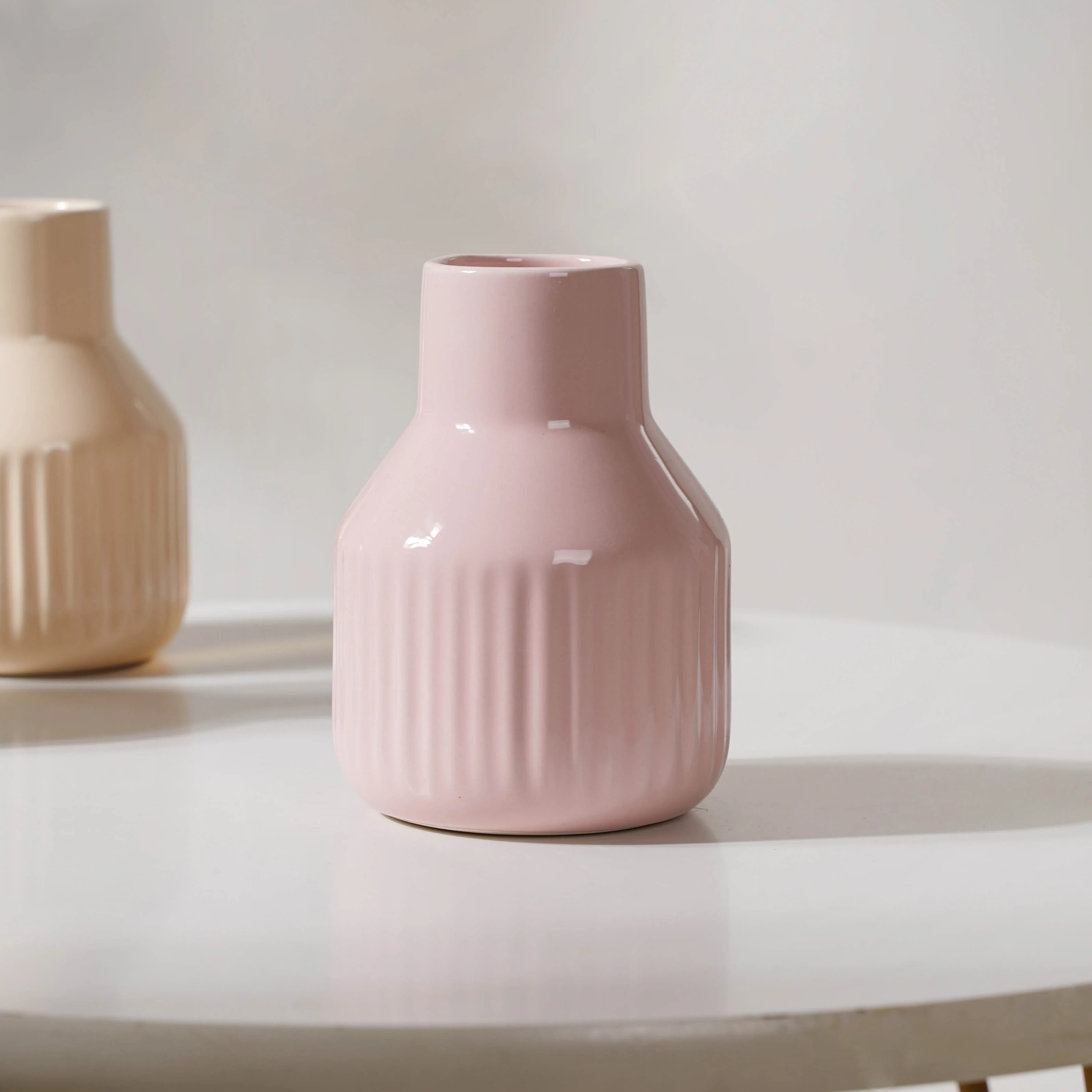 Glossy Decorative Flower Pot - Image 7