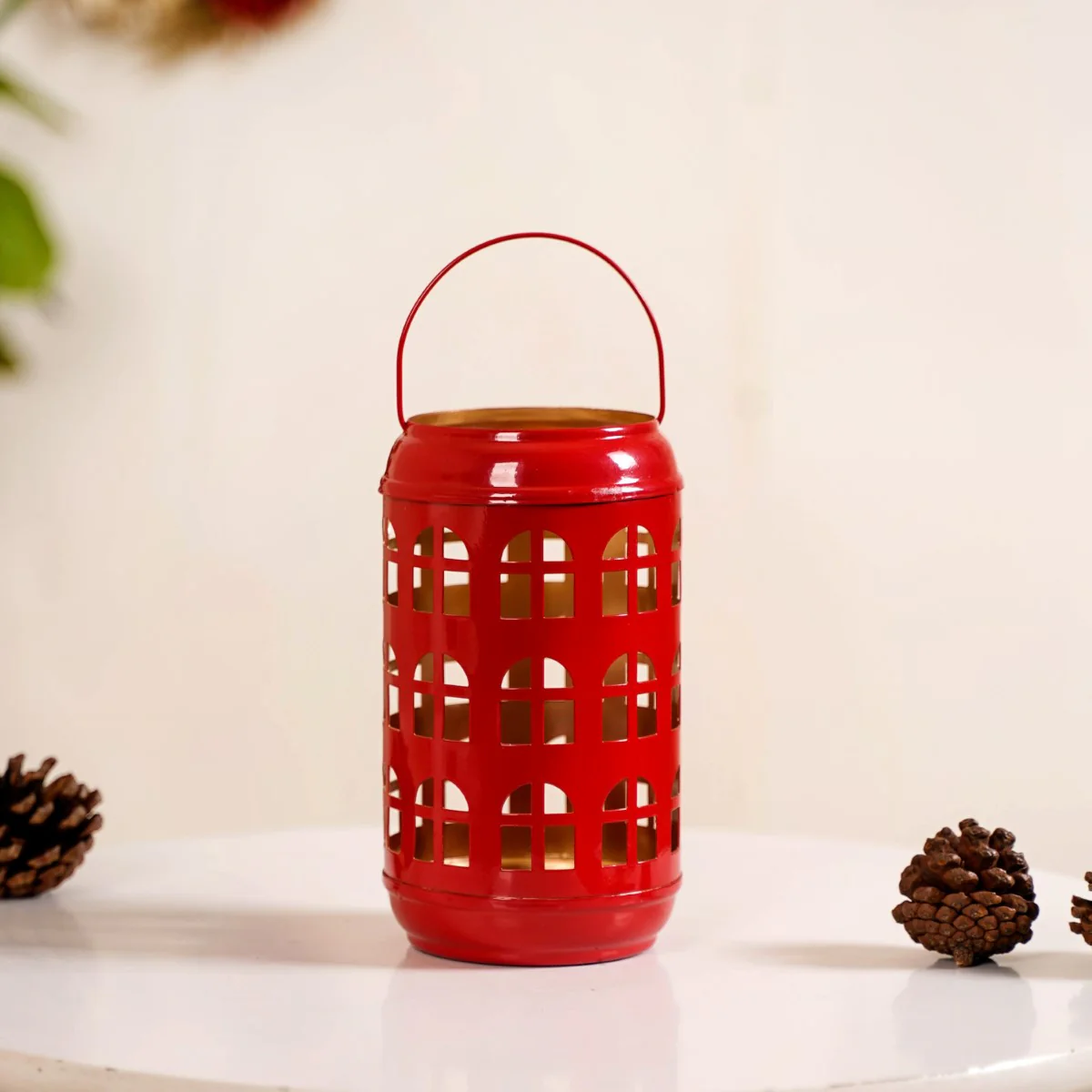 Festive Red Candle Holder With Handle Set of 2 - Image 3