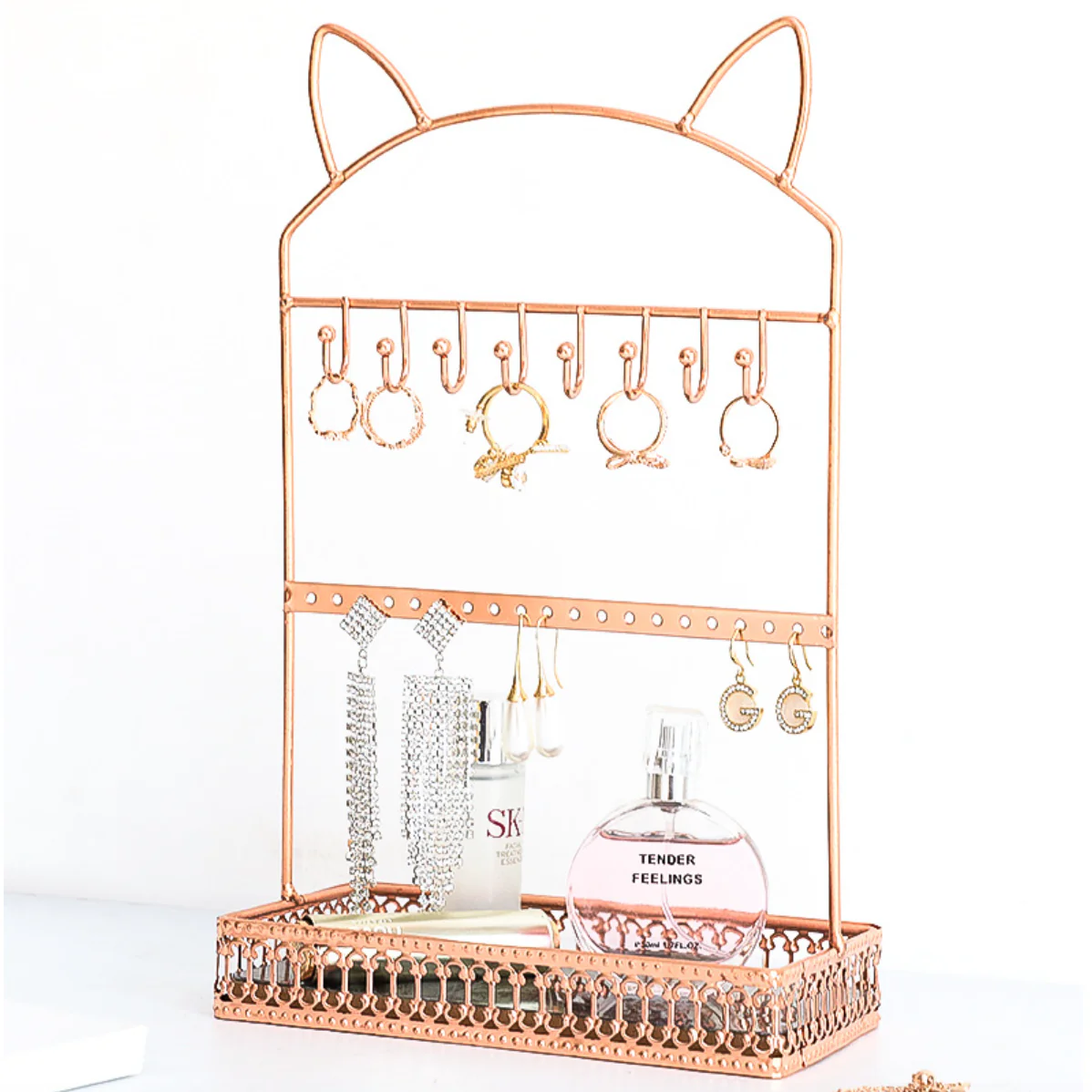 Gold Accessory Display - Image 10