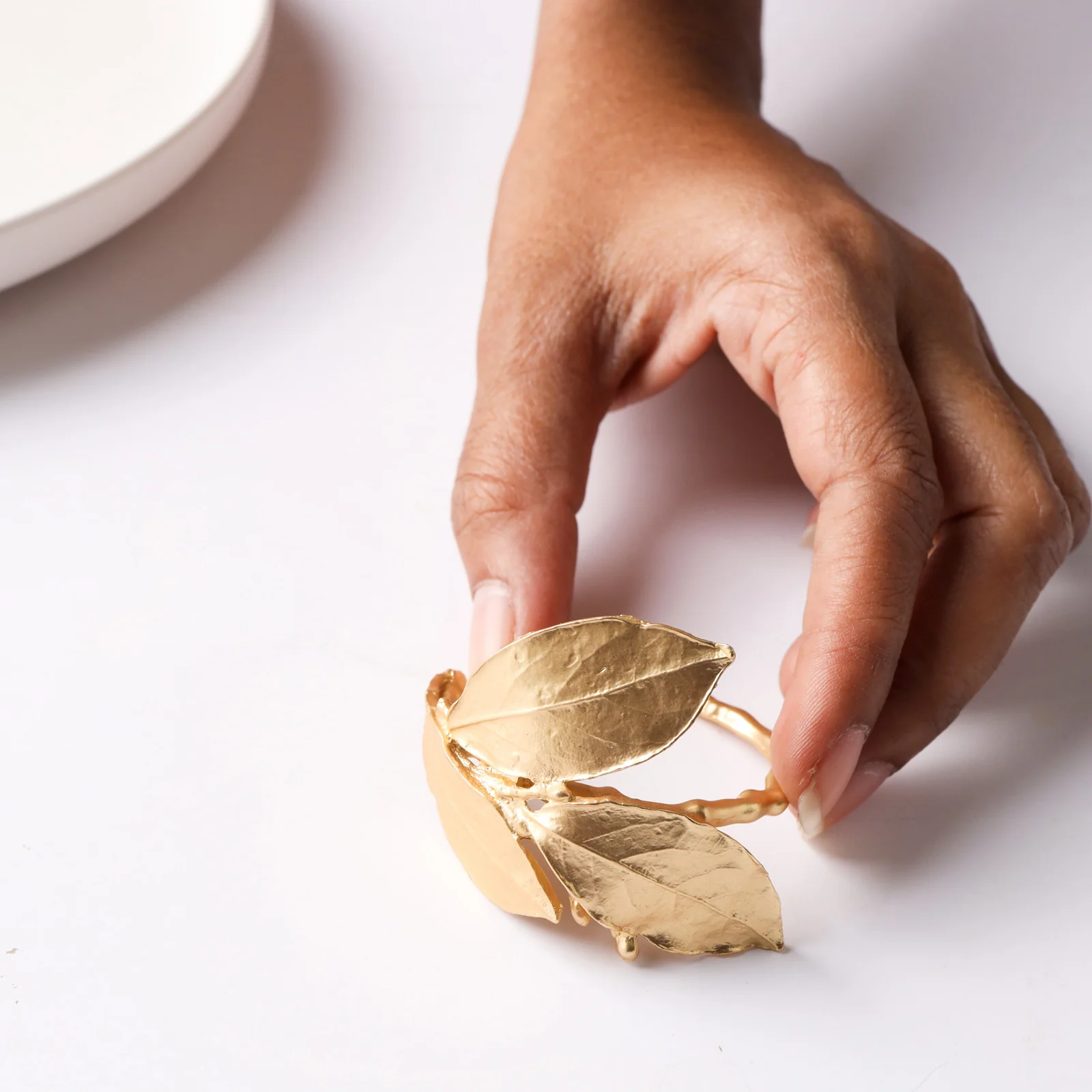 Gold Leaf Serviette Ring - Image 3