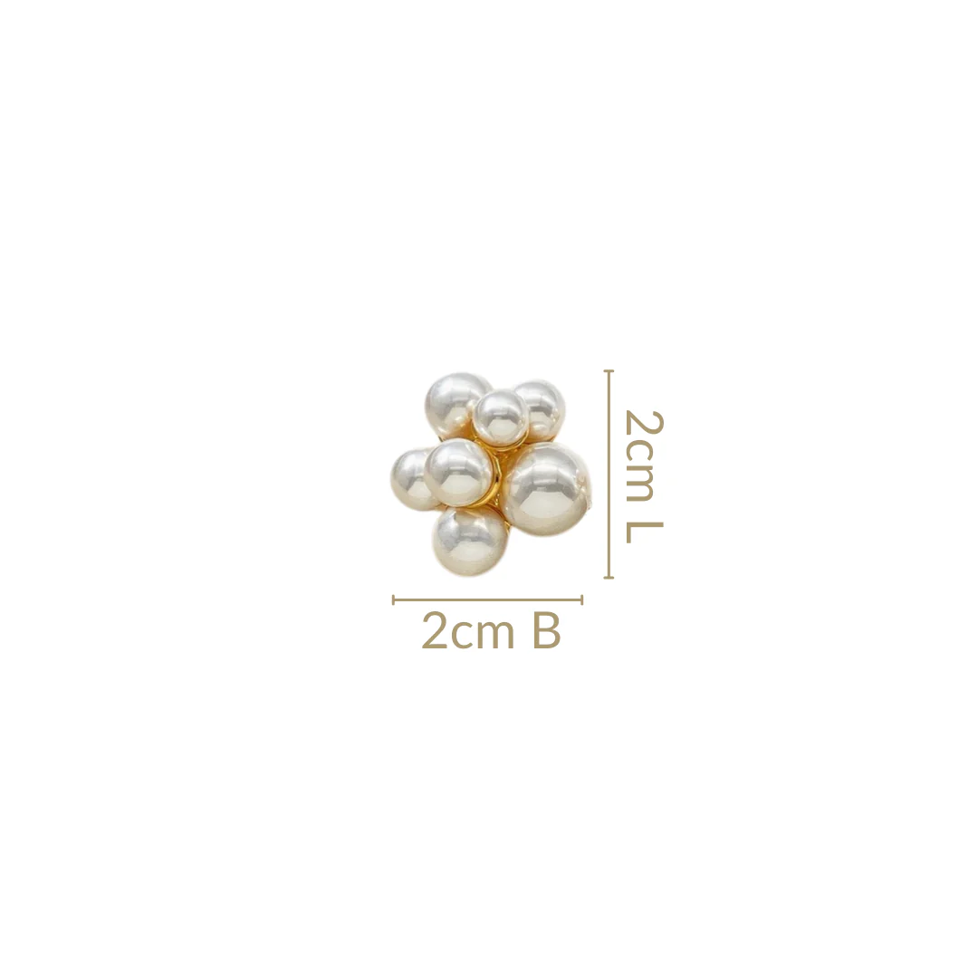 Gold Radiance Cluster Earrings - Image 3