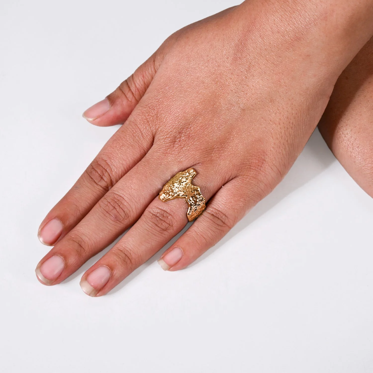 Gold Terrain Textured Statement Ring - Image 2