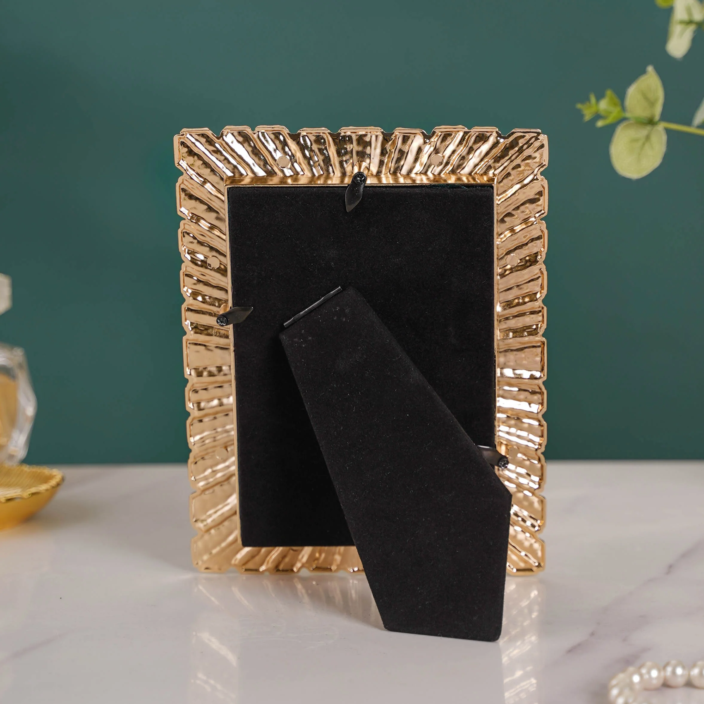 Golden Manzoku Photo Frame - Image 7