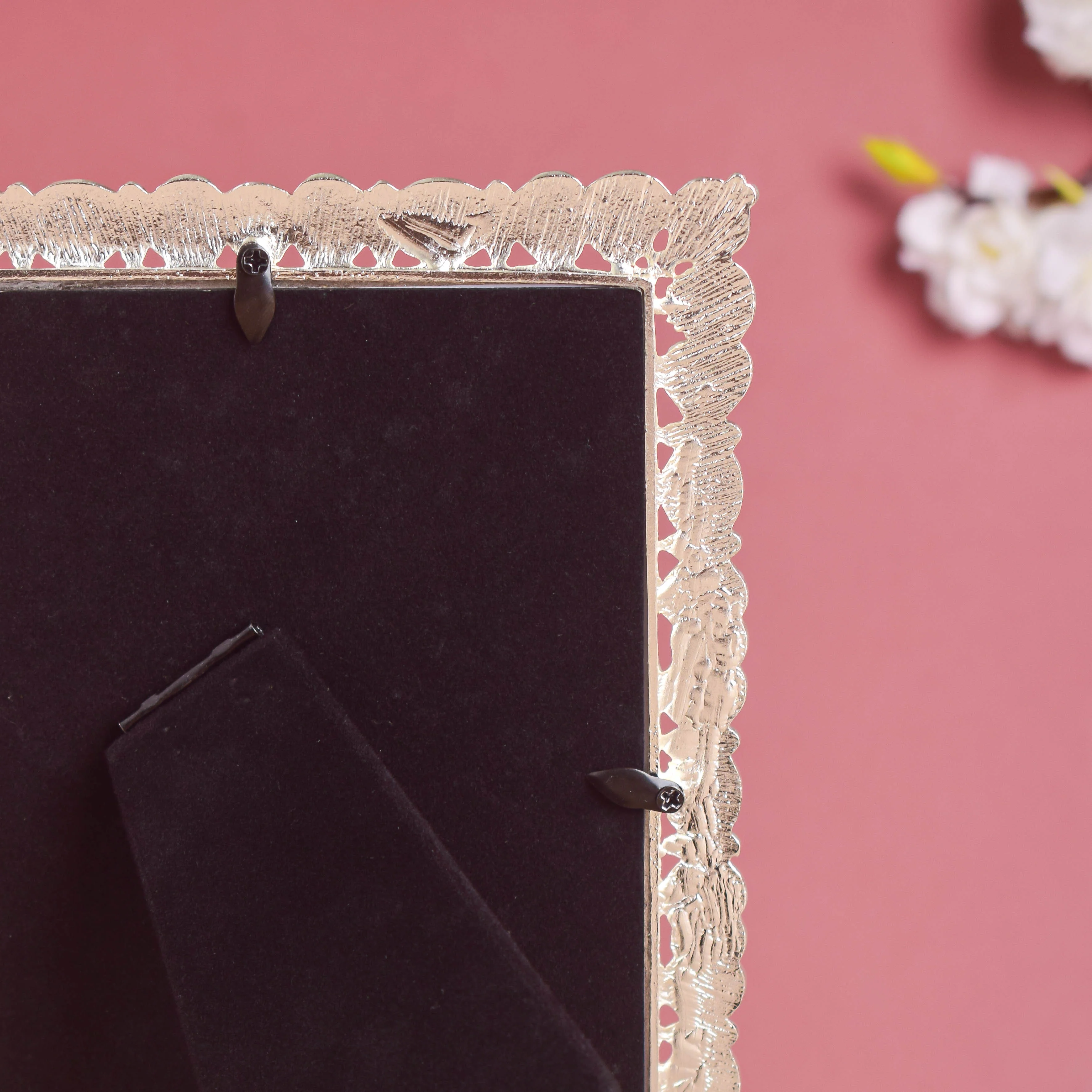 Golden Pearl Photo Frame Large - Image 7