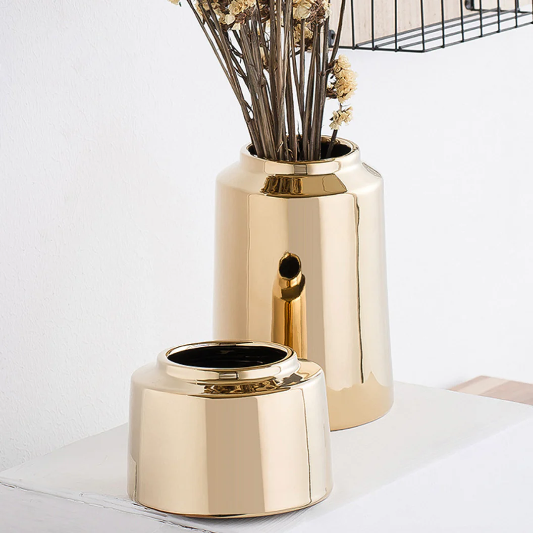 Golden Vase - Image 2