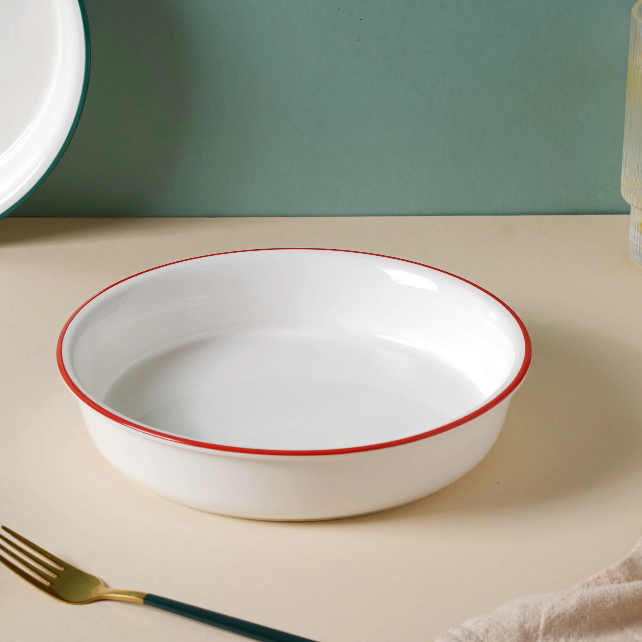 Green and Red Toujours 16 Piece Snack Set For 6 - Image 8