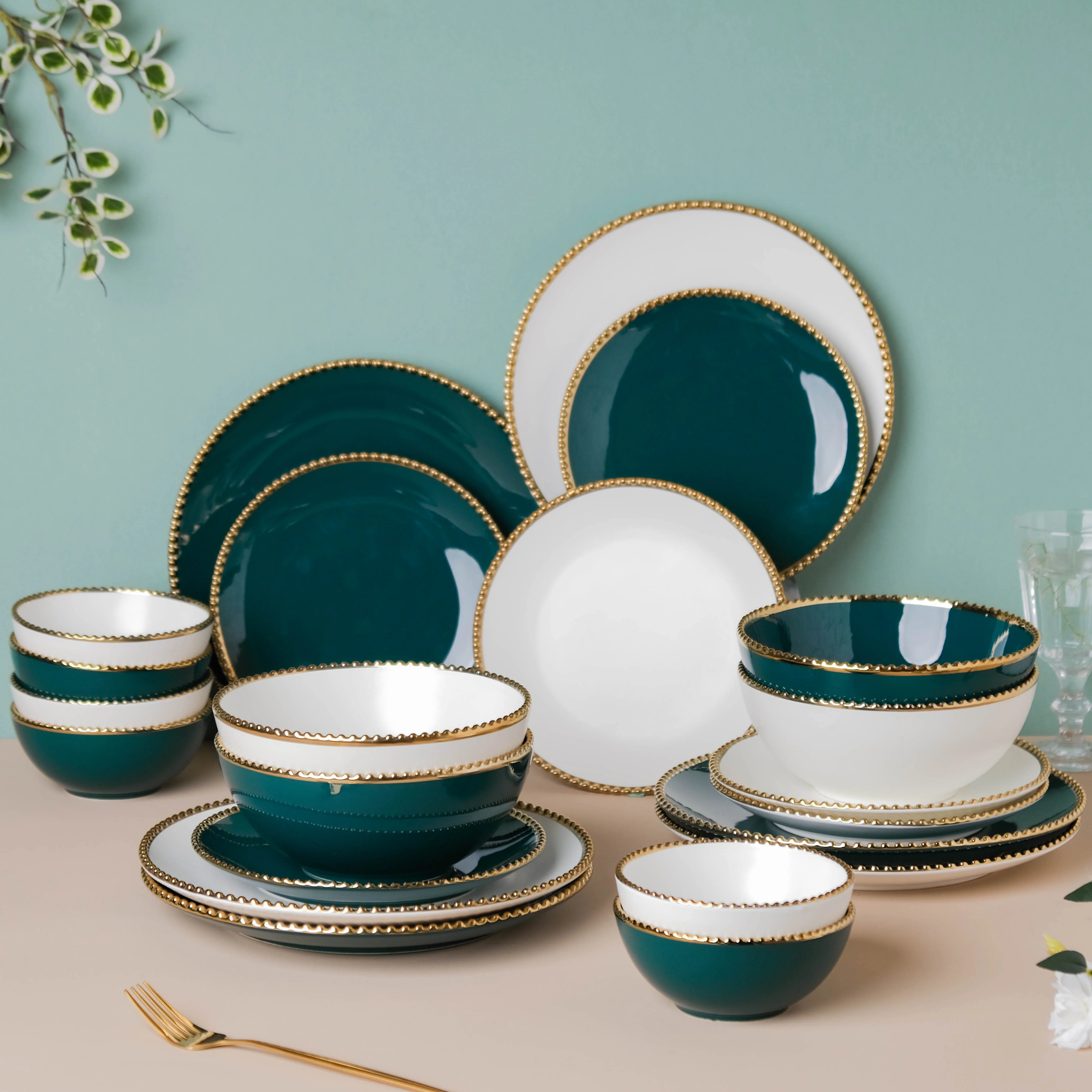 Green And White Elysian 22 Piece Dinnerware For 6 - Image 15