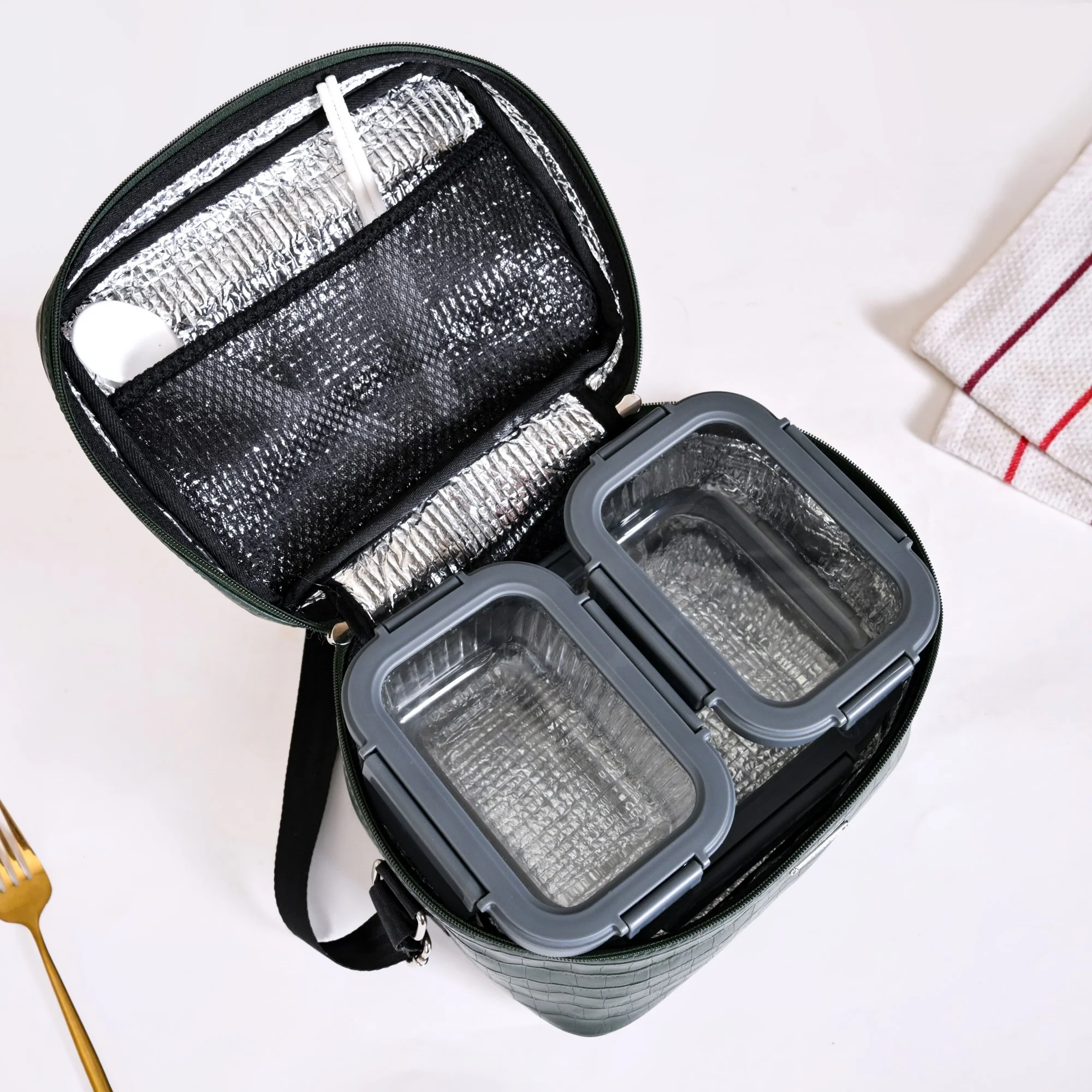 Green Croco Insulated Lunch Bag - Image 8