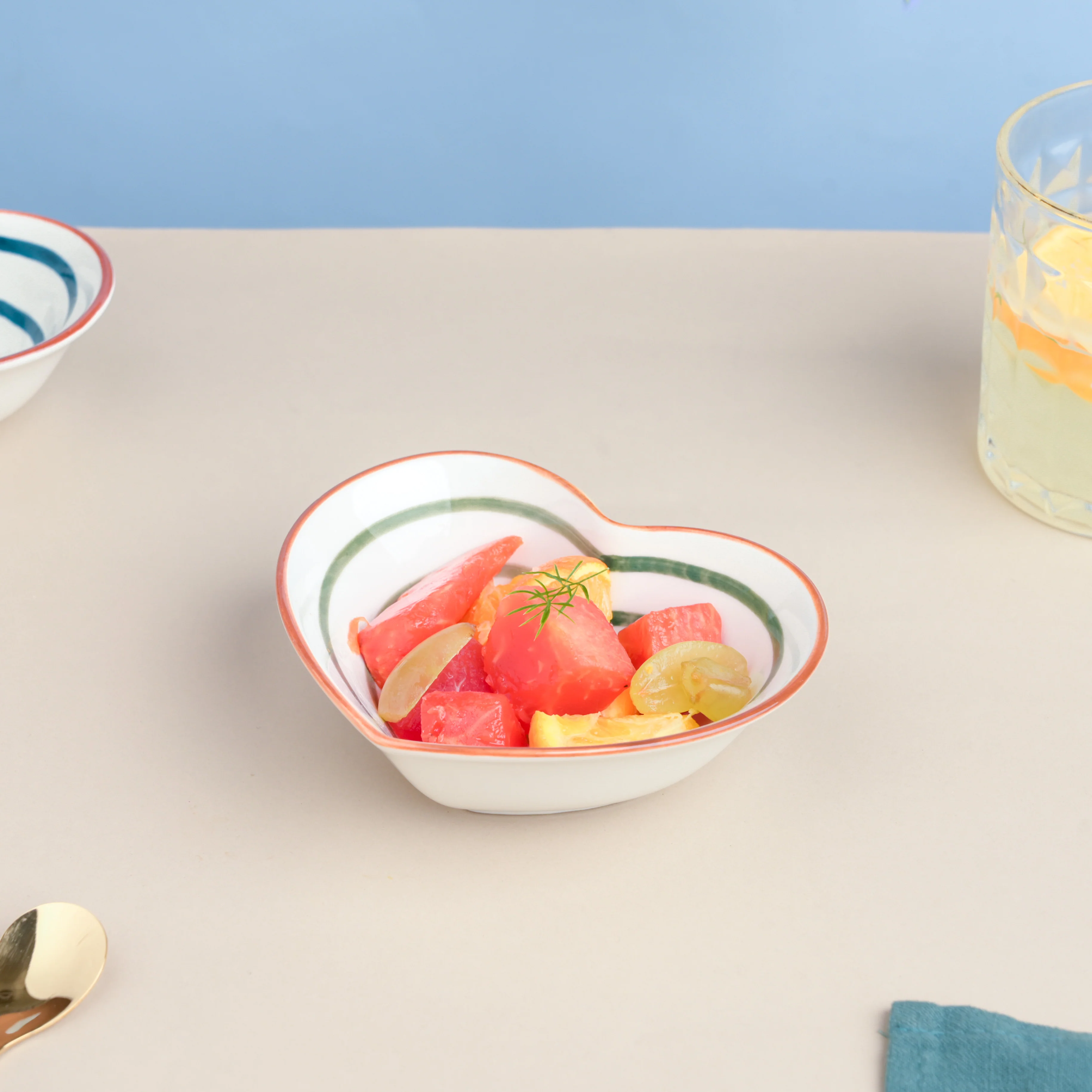 Green Illusion Heart Snack Bowl - Image 3