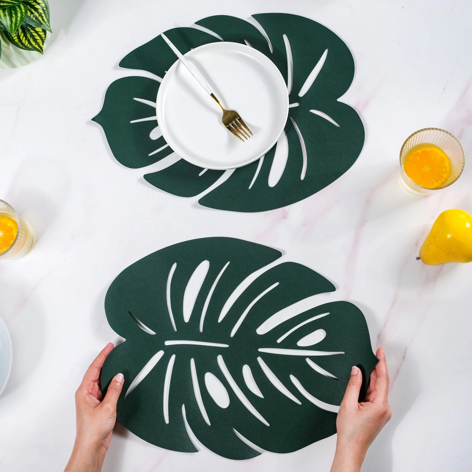 Green Laser Cut Monstera Leaf Table Mat Set Of 6 - Image 2