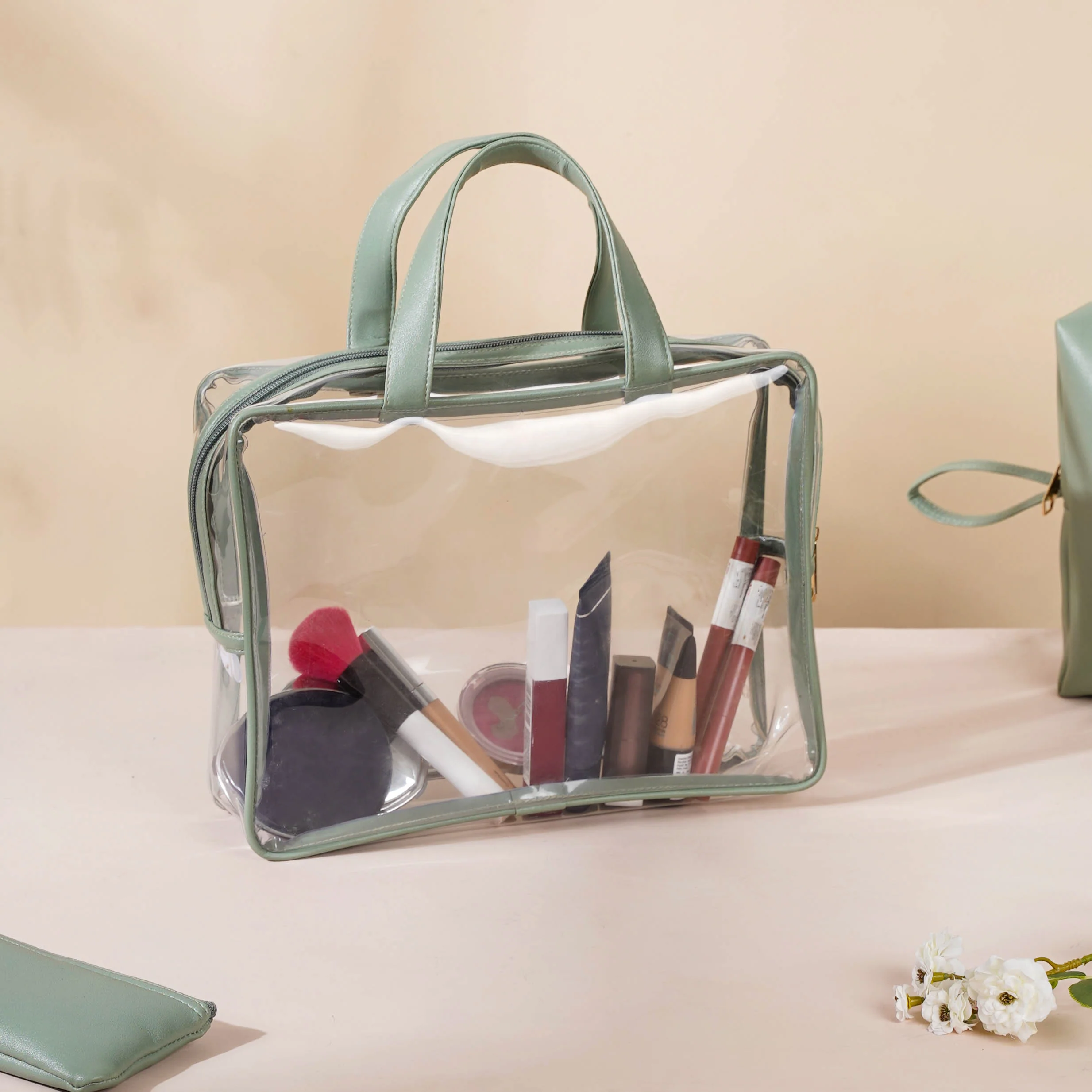 Green Travel Kit Set Of 4 - Image 3