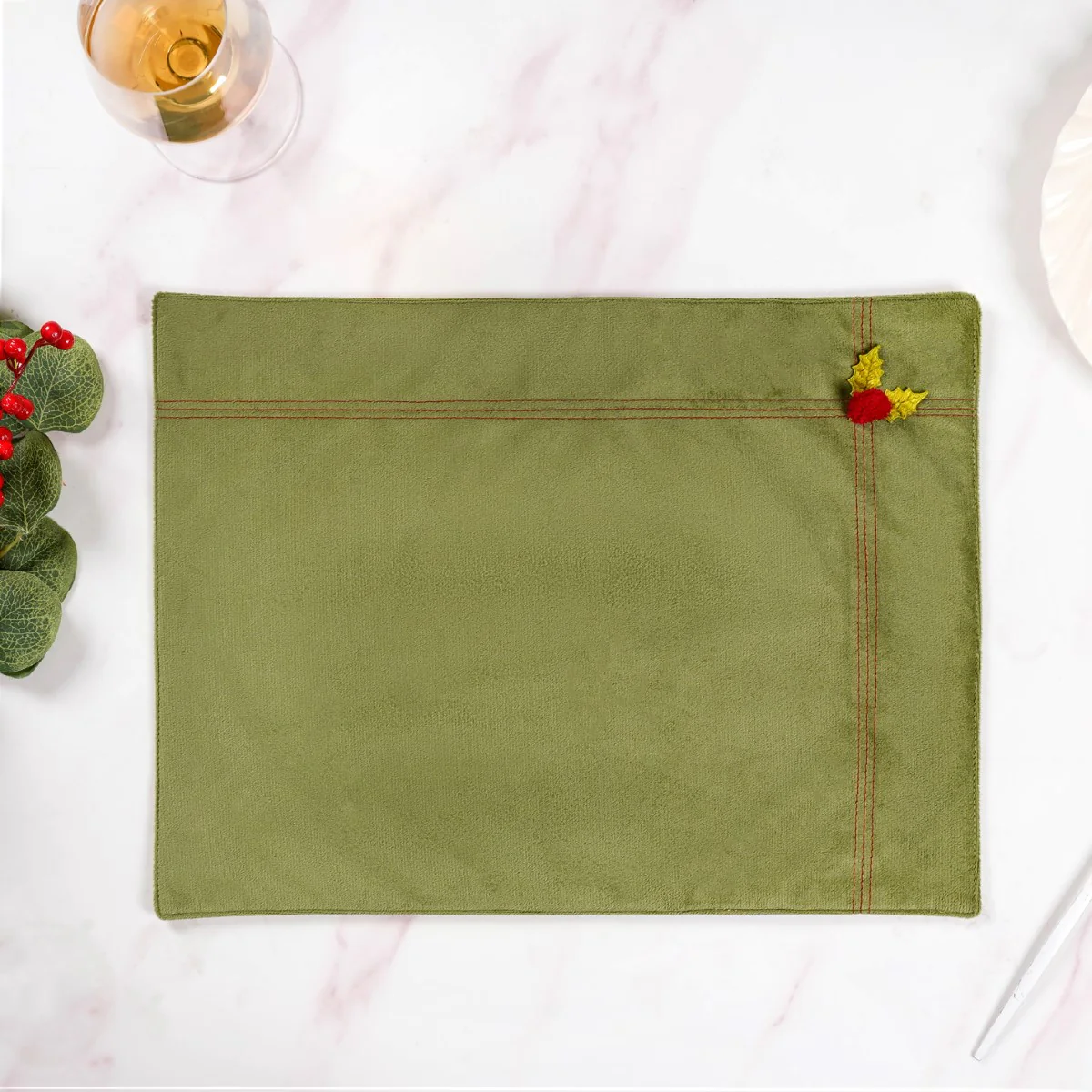 Green Velvet Table Mat Set Of 6 - Image 4
