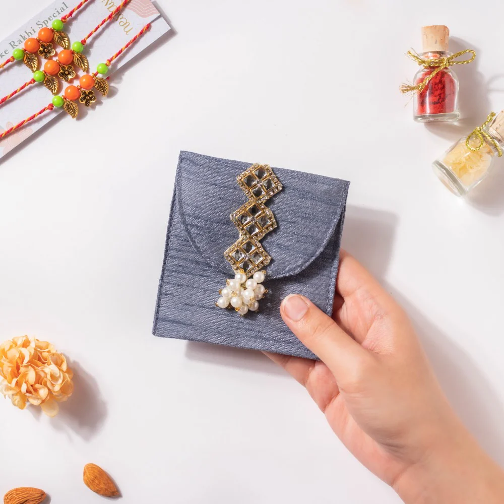 Grey Festive Envelope - Image 2