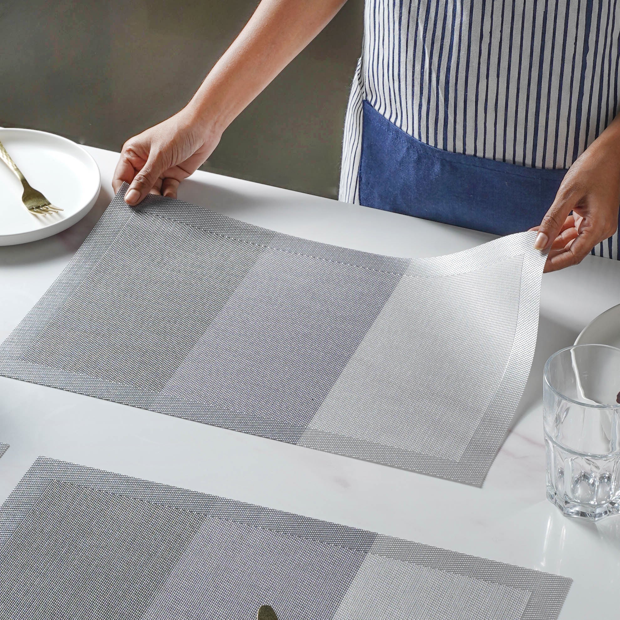 Grey Table Mat Set of 6 - Image 3