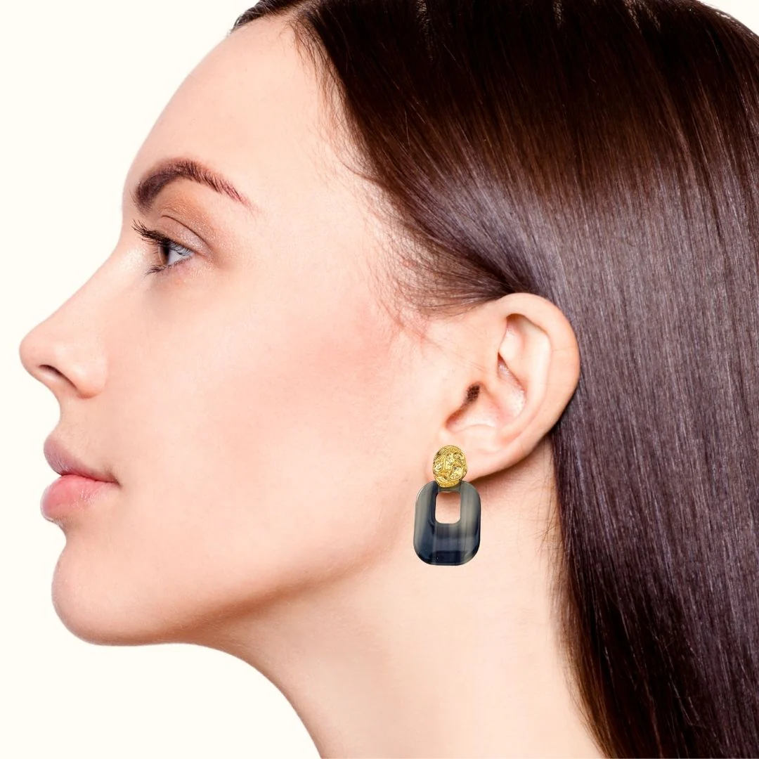 Hammered Metal Black Danglers - Image 5