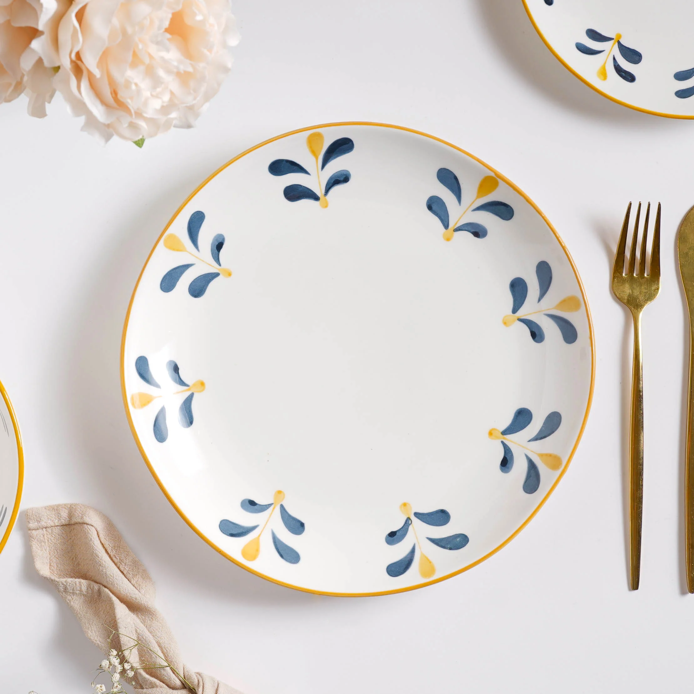 Hana Dinner Plate 10 Inch - Image 4