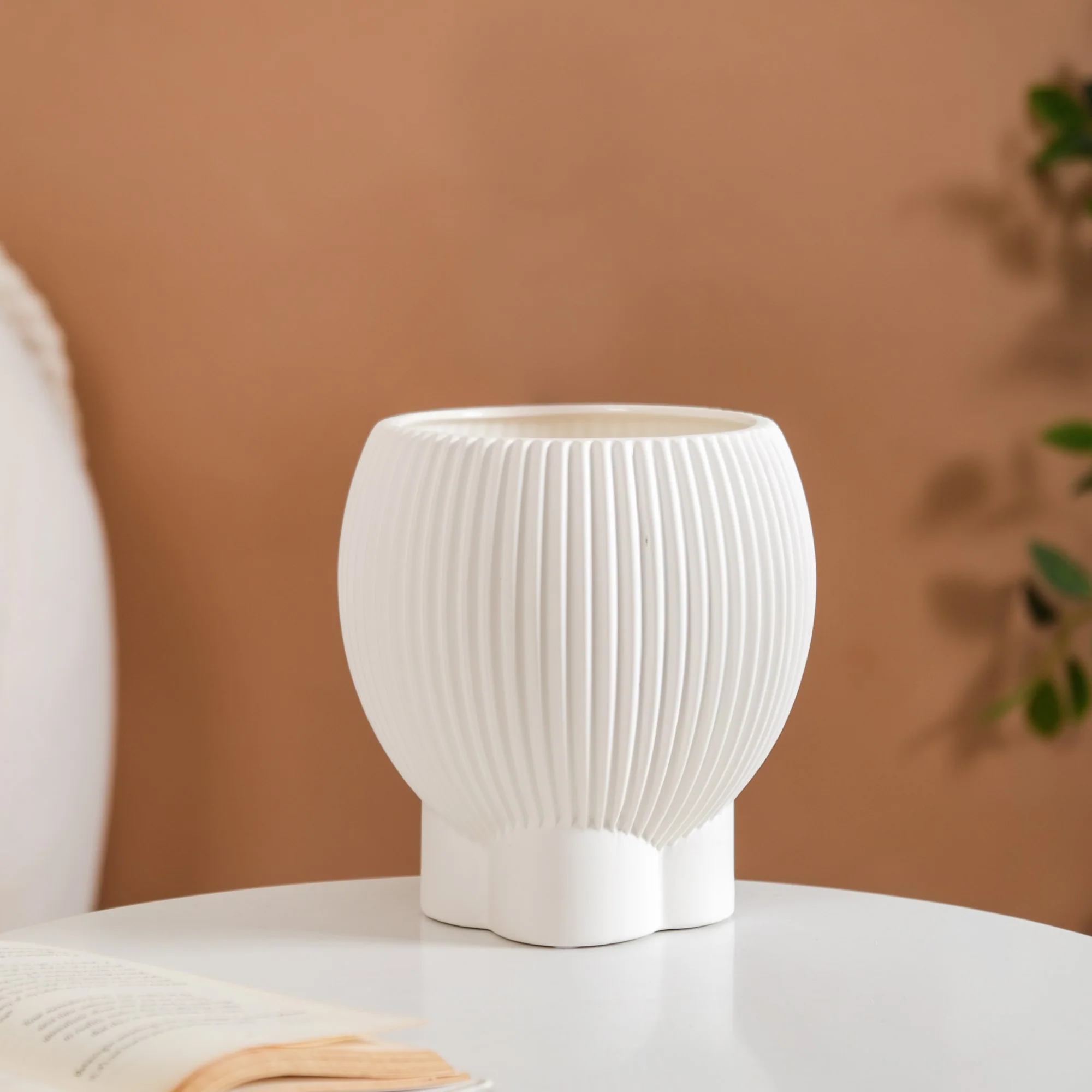 Handmade Fluted Decorative Ceramic Vase - Image 3