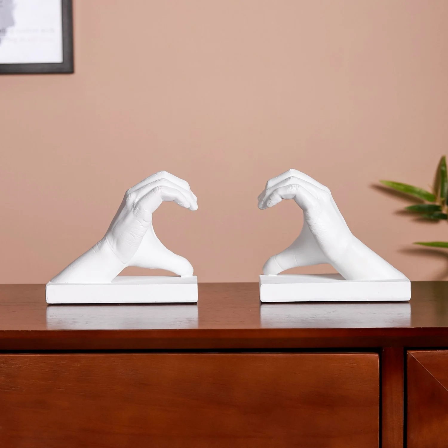 Heart Hands Bookends - Image 4