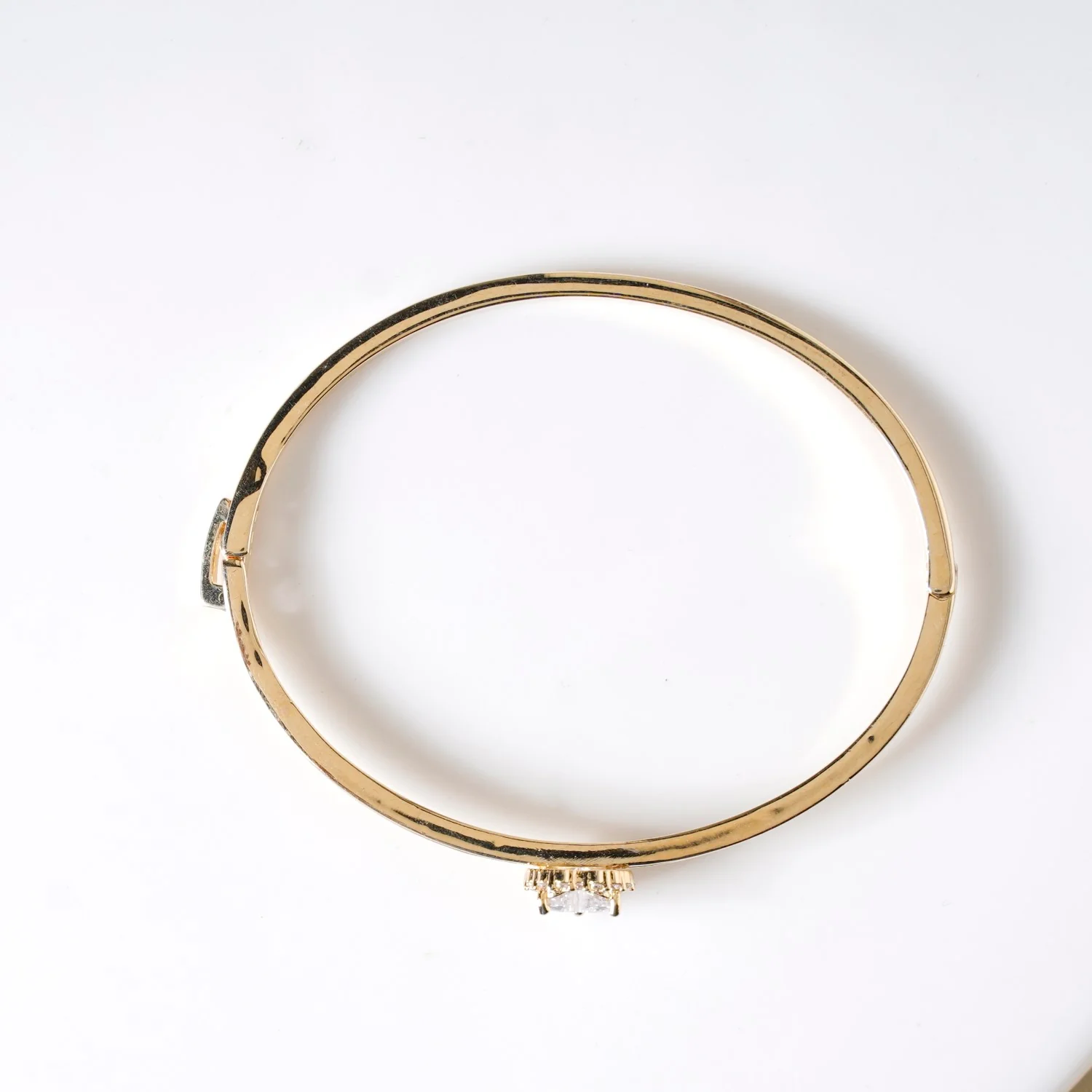 Heart On Sleeves Gold Bracelet - Image 5