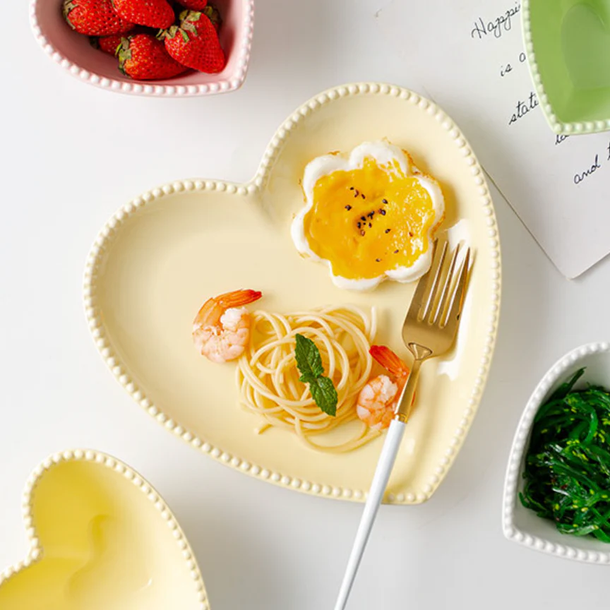 Heart Snack Plate Pastel Yellow - Image 3