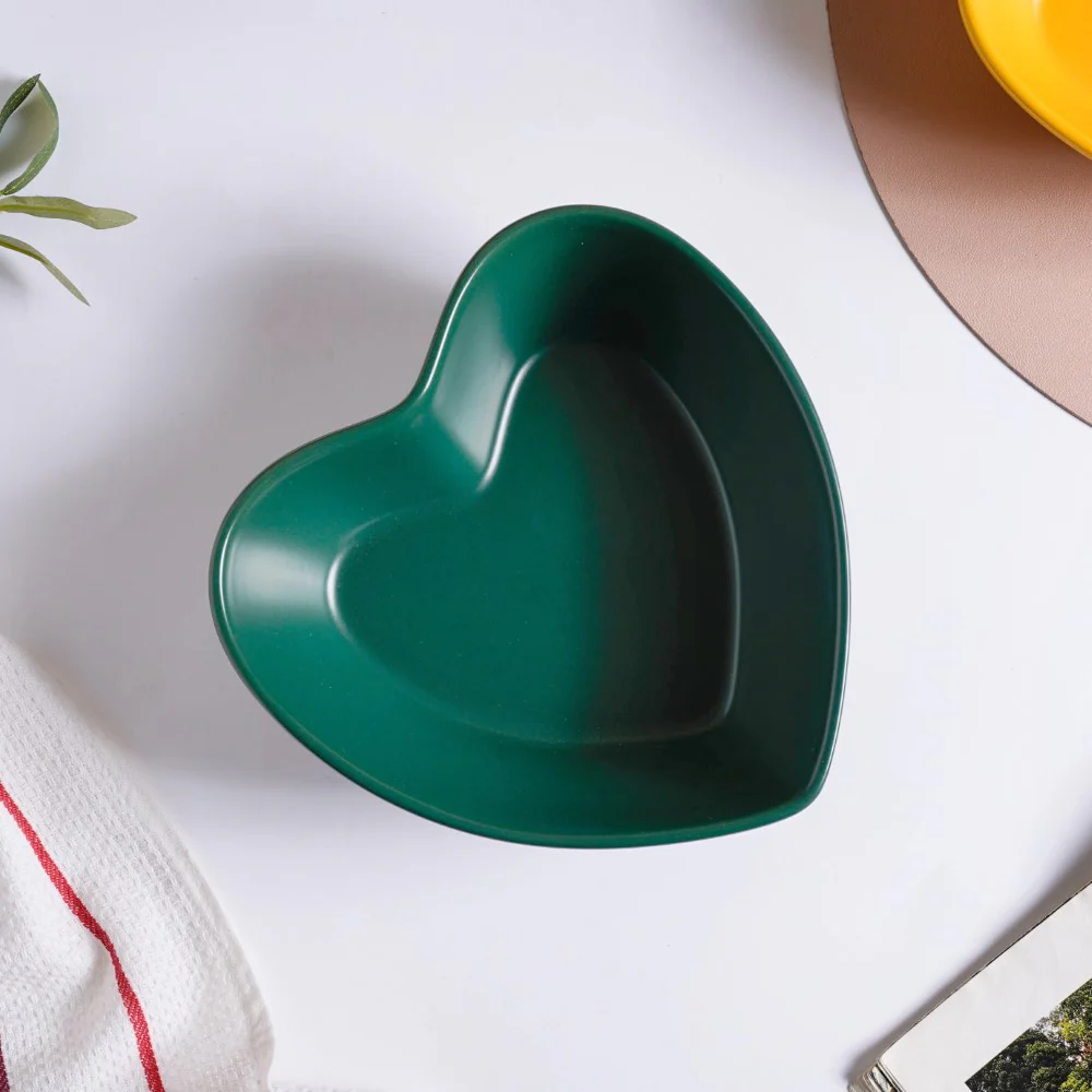 Hearty Ceramic Bakeware Green 7.8 Inch - Image 3