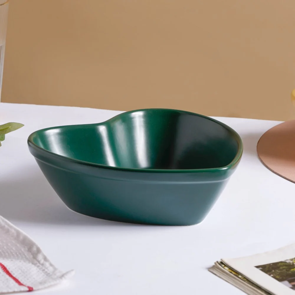 Hearty Ceramic Bakeware Green 7.8 Inch - Image 4